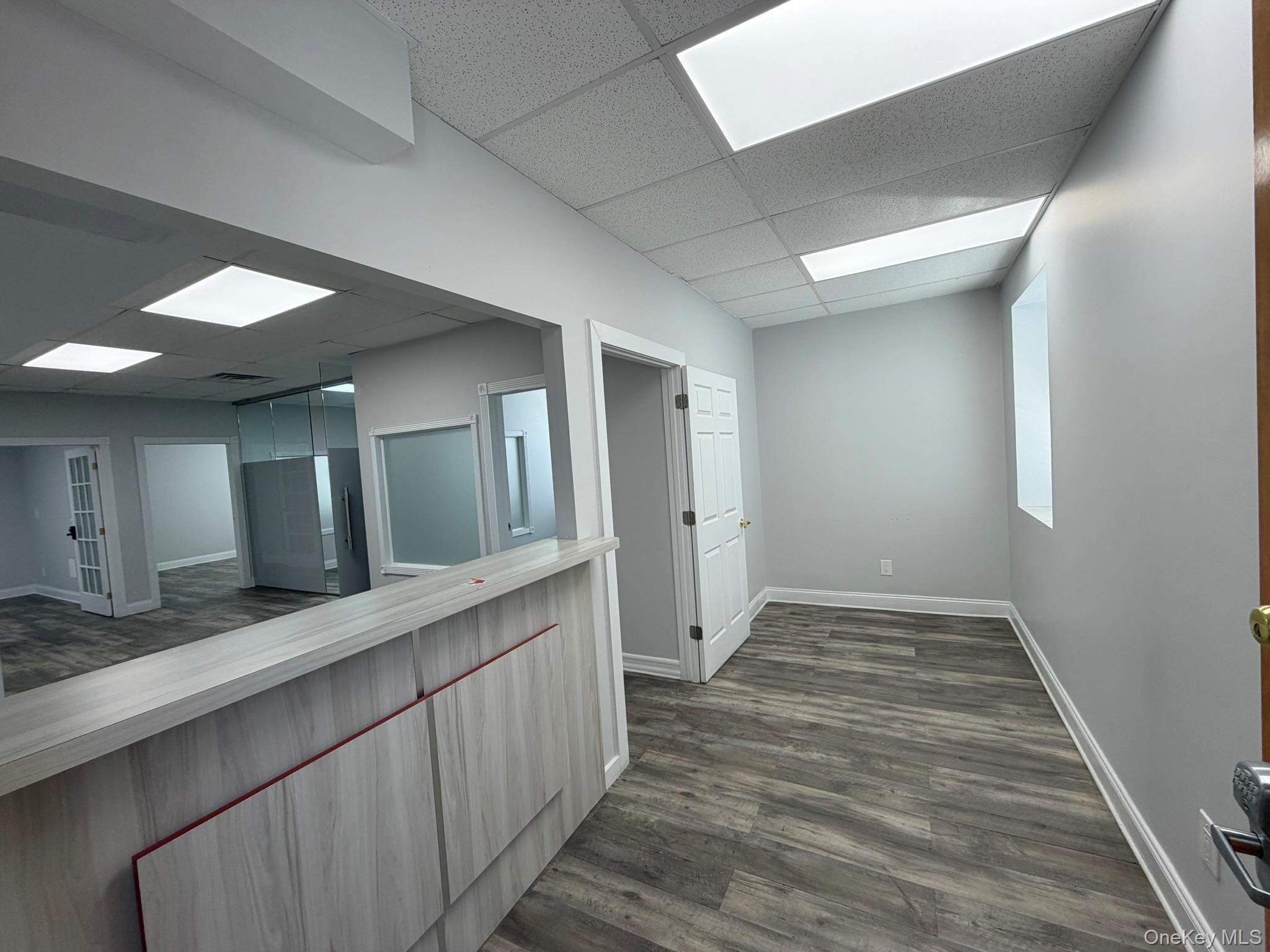 213-33 39th Avenue, Unit 340 photo 2