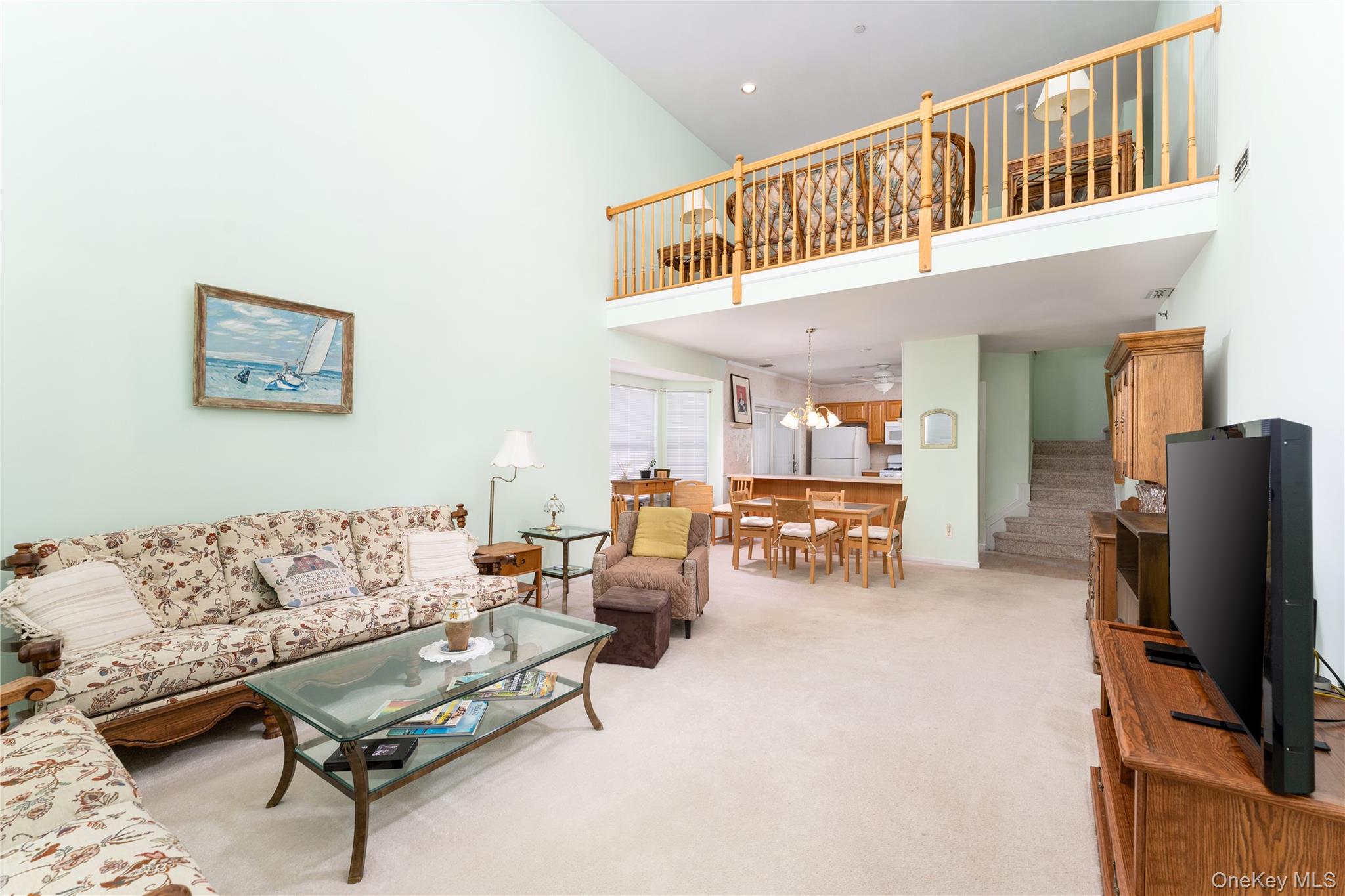 5 Robert Lane, Unit 5 photo 5