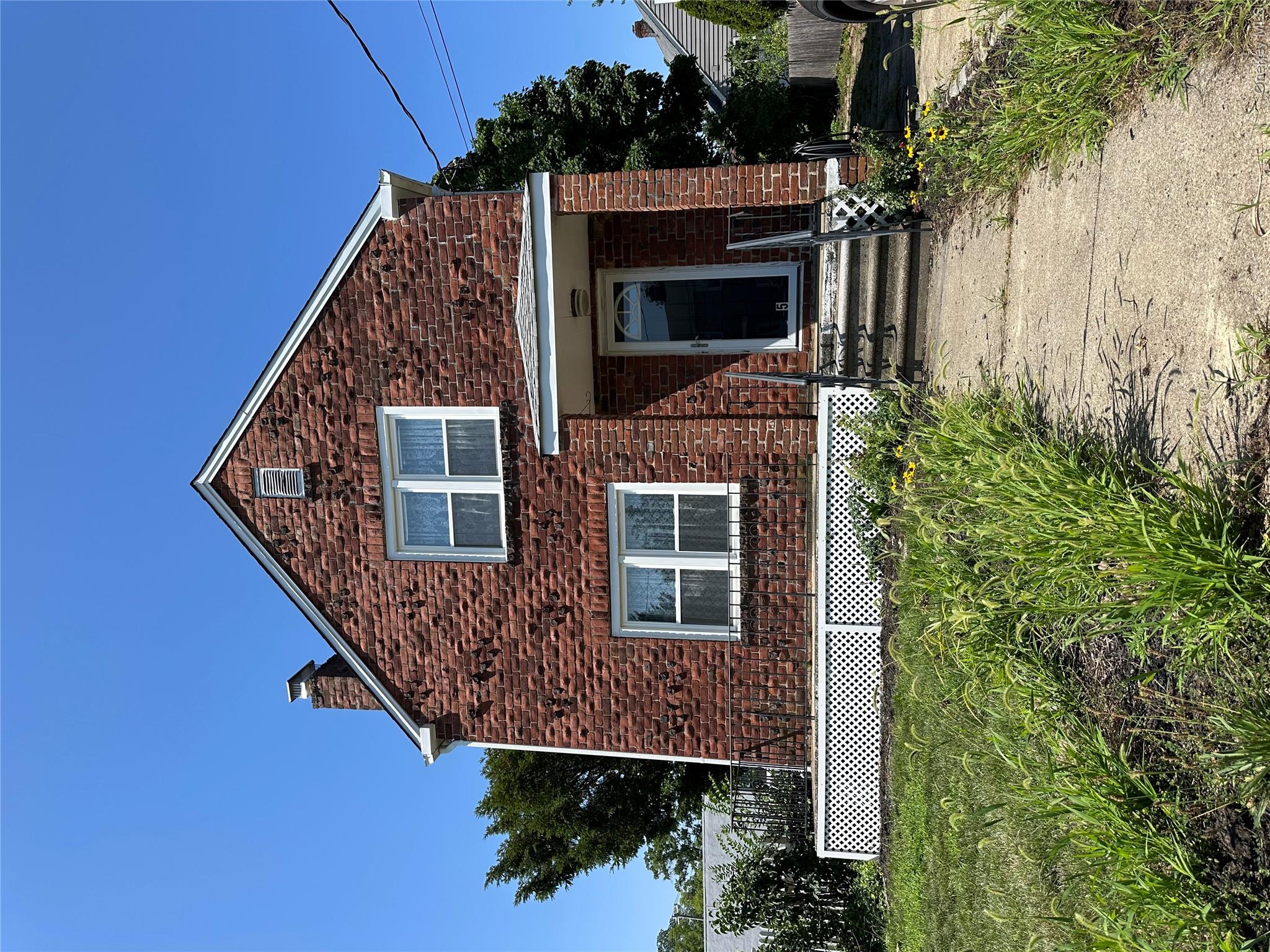 5 Ashwood Road – For Rent photo 2