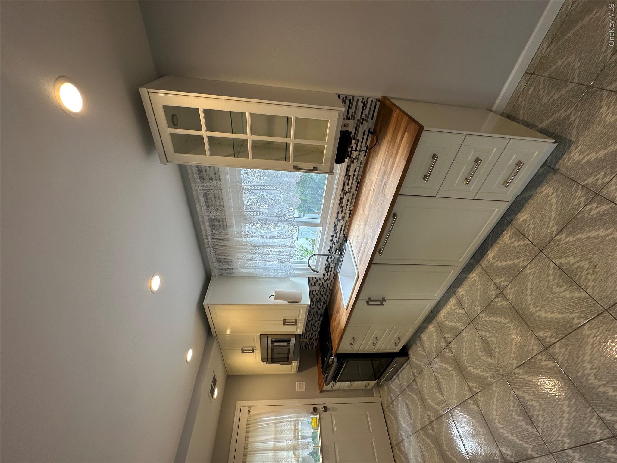 5 Ashwood Road – For Rent photo 13
