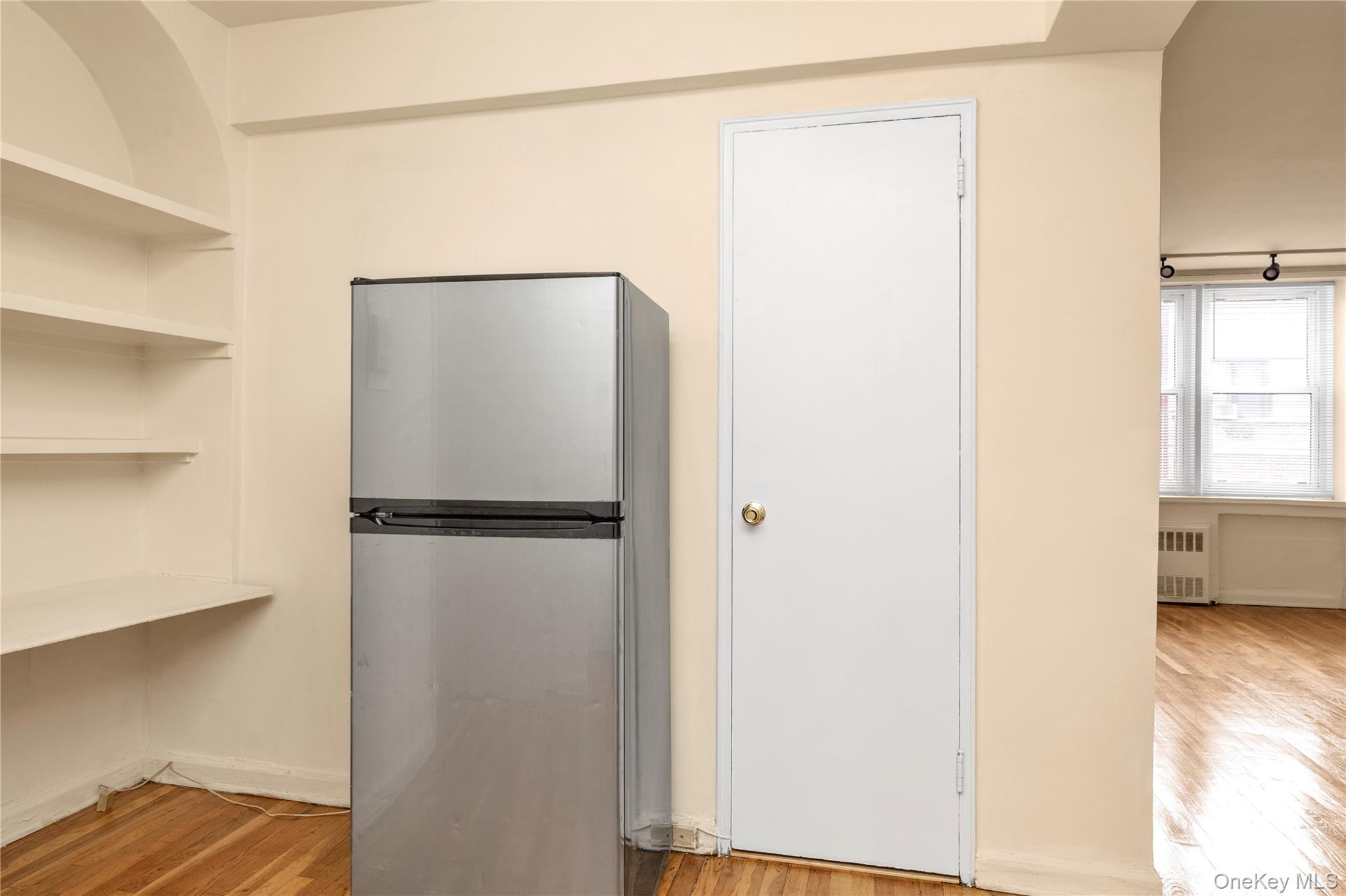 31-85 Crescent Street, Unit 2nd photo 12