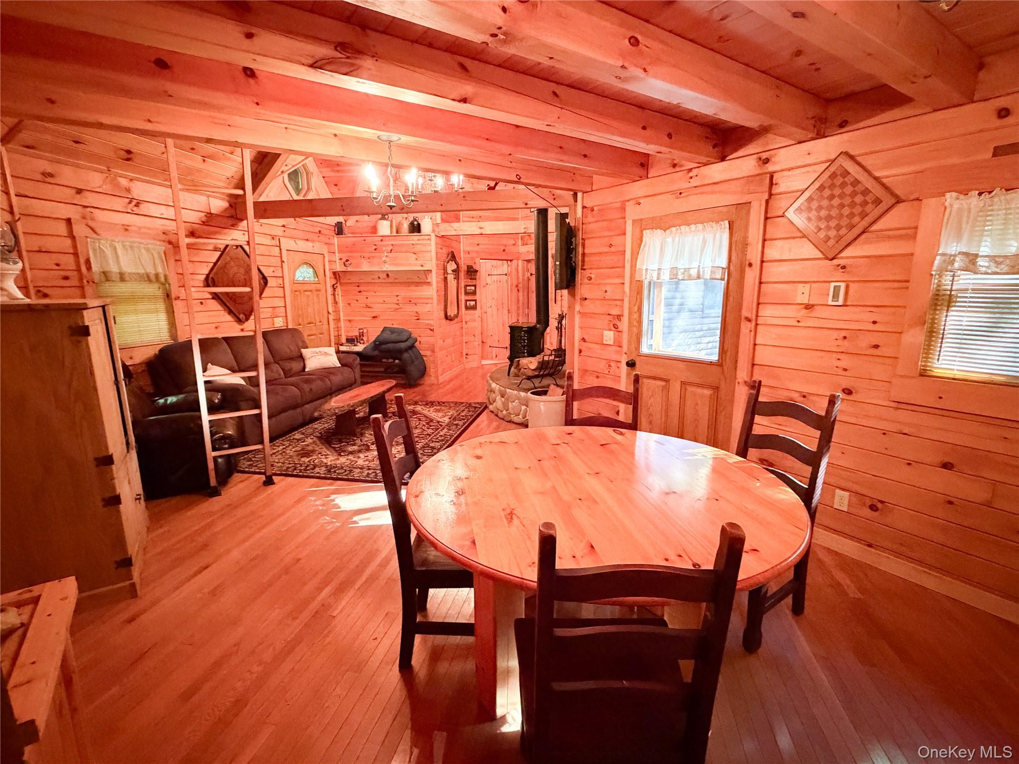 836 Emerald Lake Road – For Sale photo 9