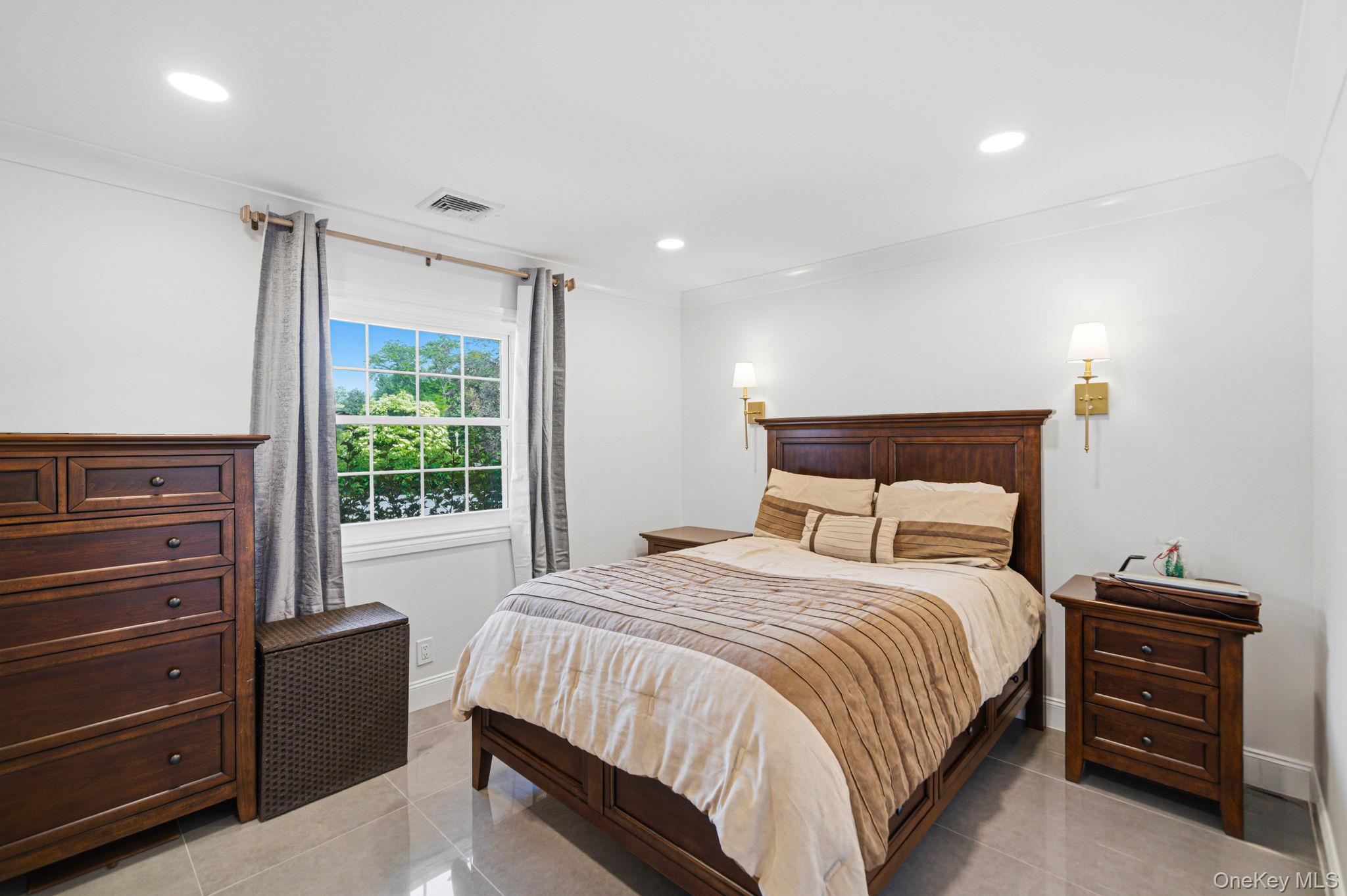 11 Gallatin Drive – For Sale photo 17