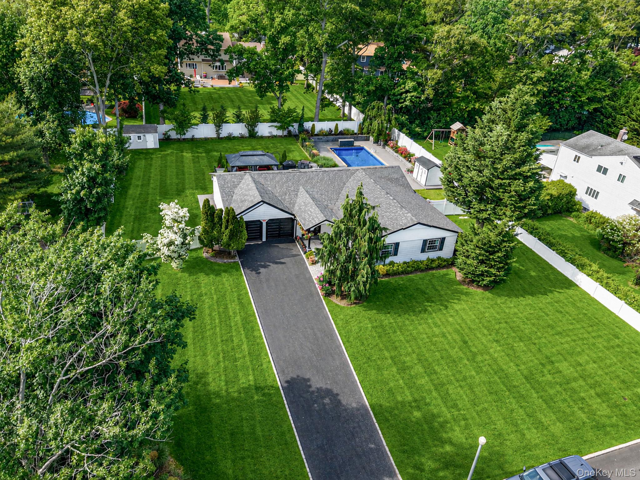 11 Gallatin Drive – For Sale