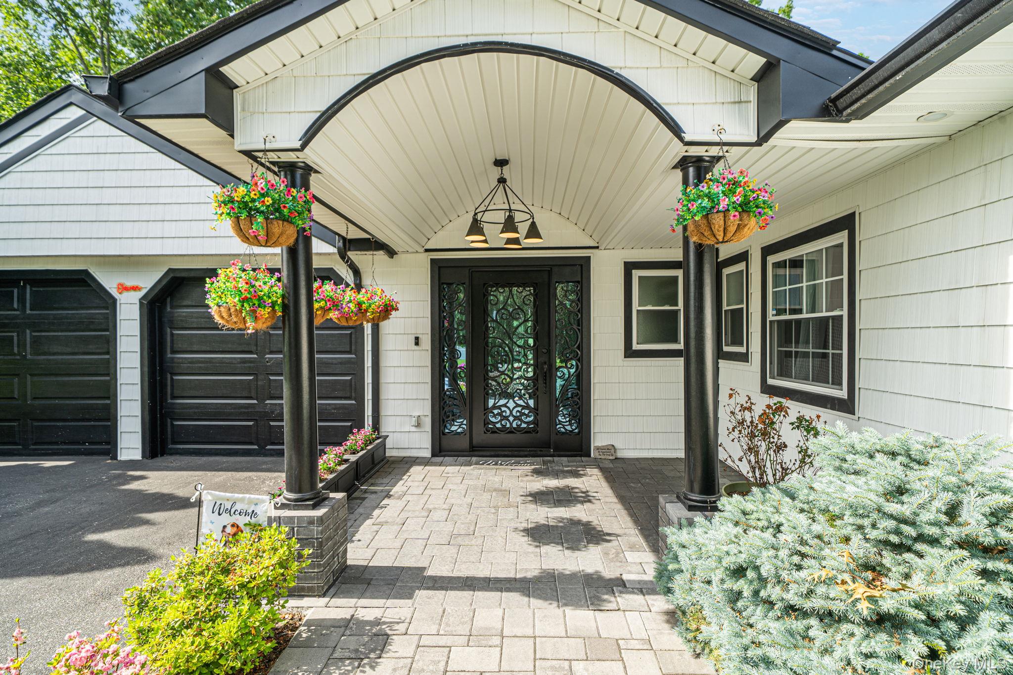 11 Gallatin Drive – For Sale photo 2