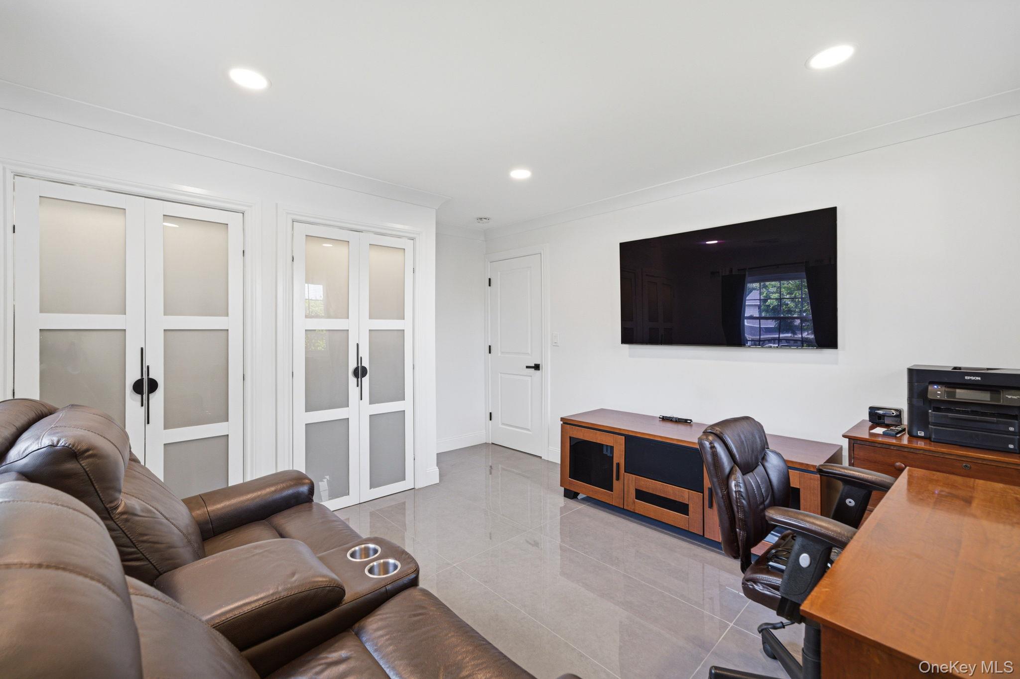 11 Gallatin Drive – For Sale photo 20