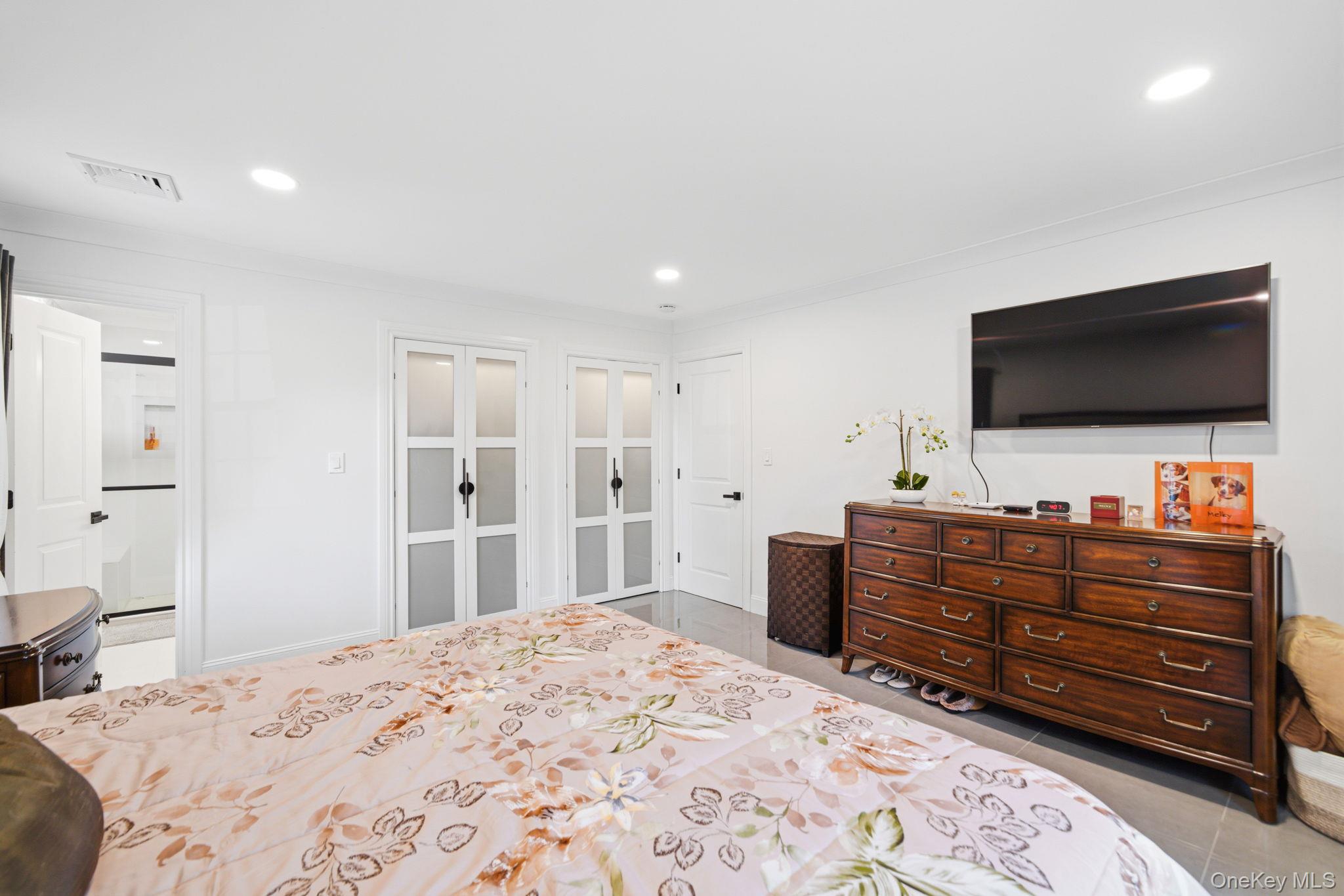 11 Gallatin Drive – For Sale photo 22