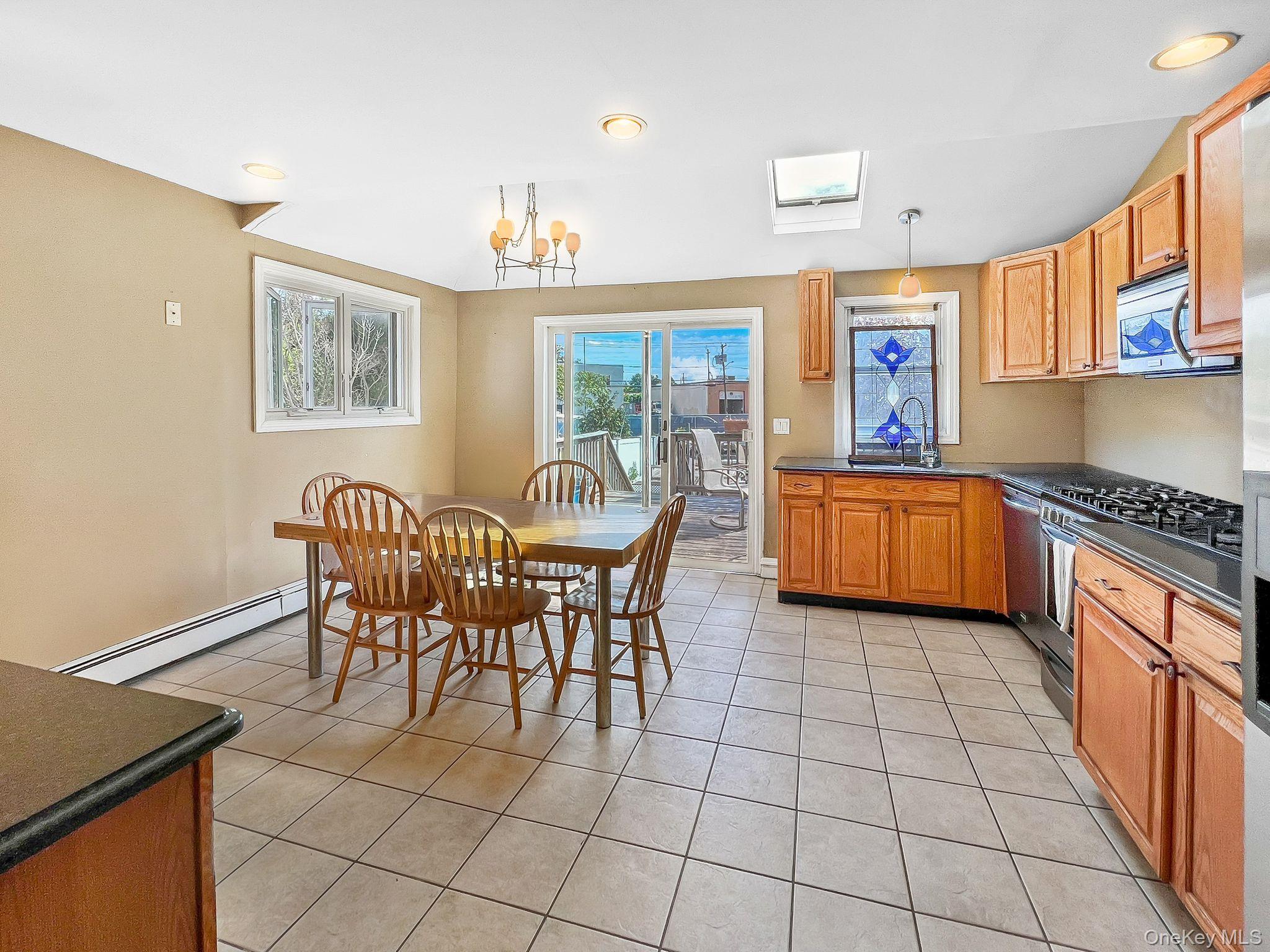 3321 Murdock Avenue – For Sale photo 4