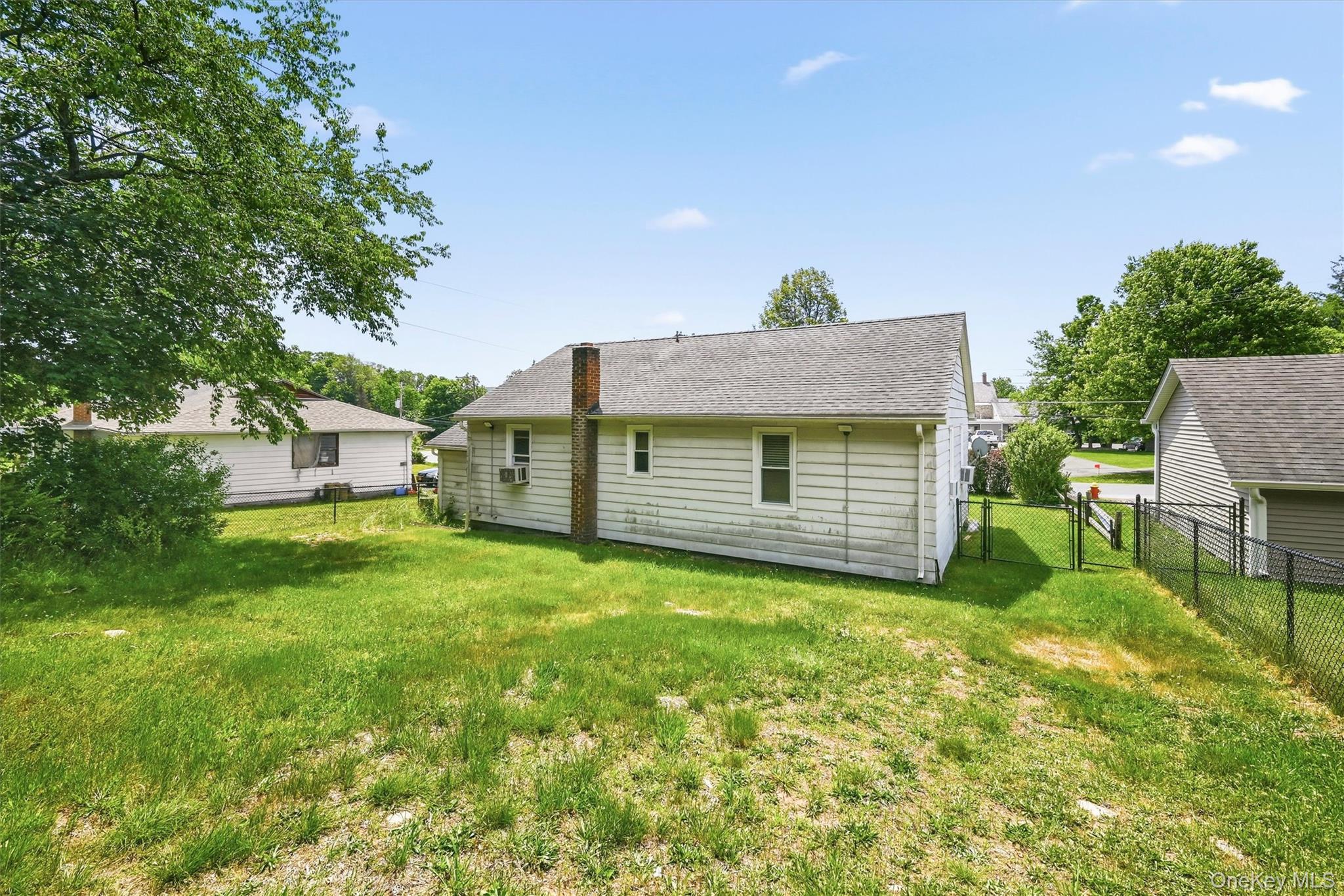 21 Hillside Avenue – For Sale photo 29