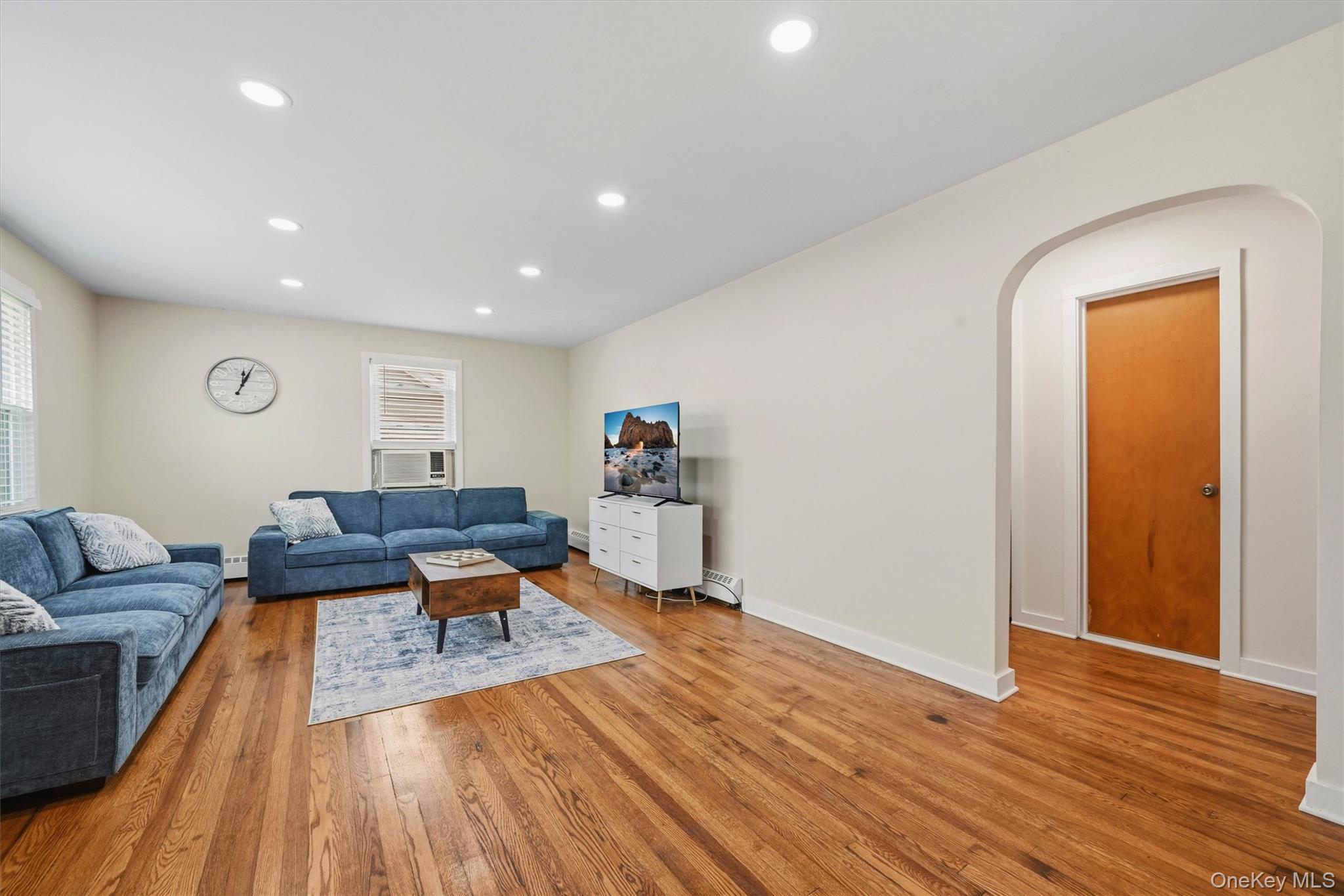 21 Hillside Avenue – For Sale photo 5