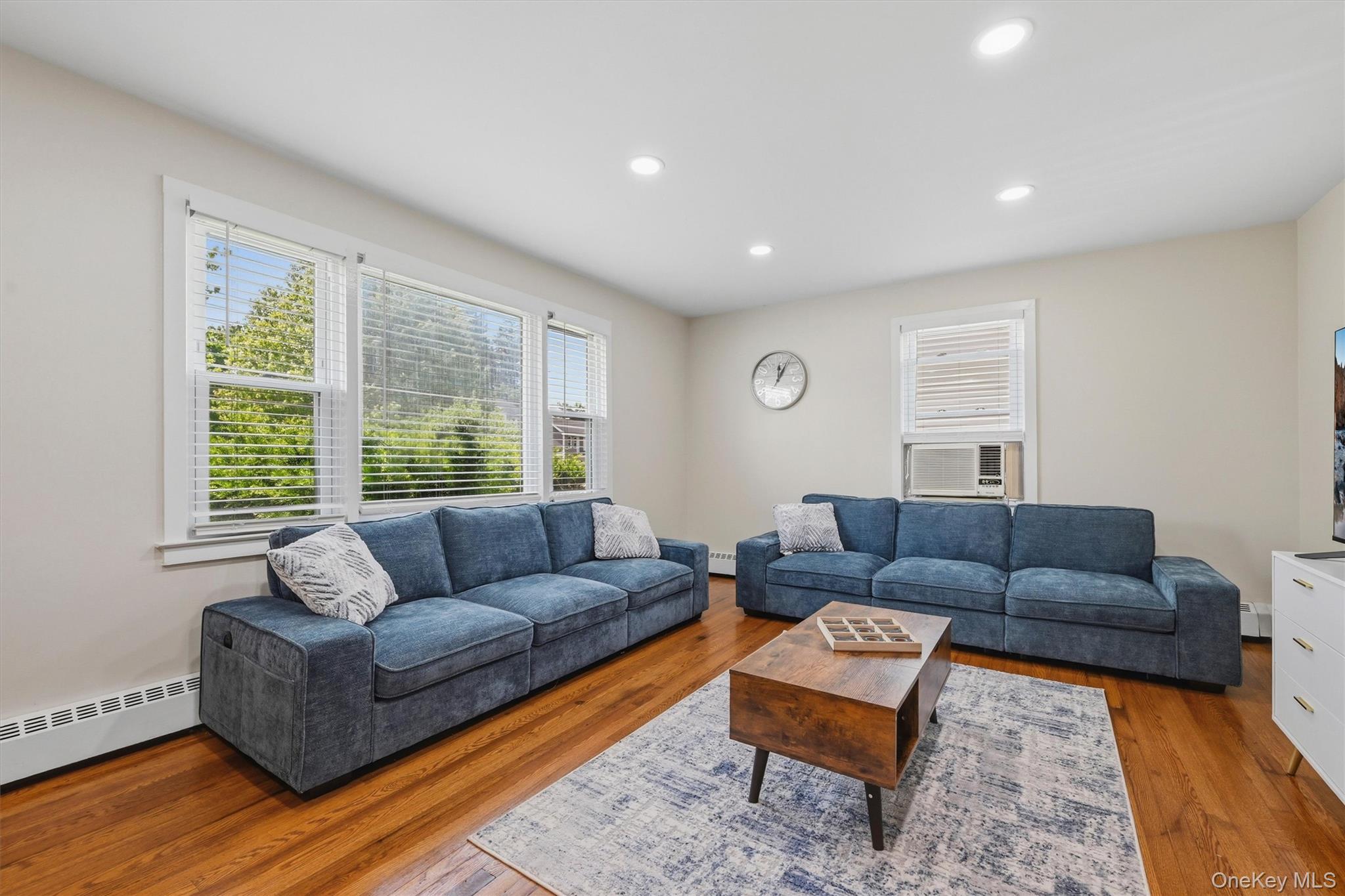 21 Hillside Avenue – For Sale photo 7