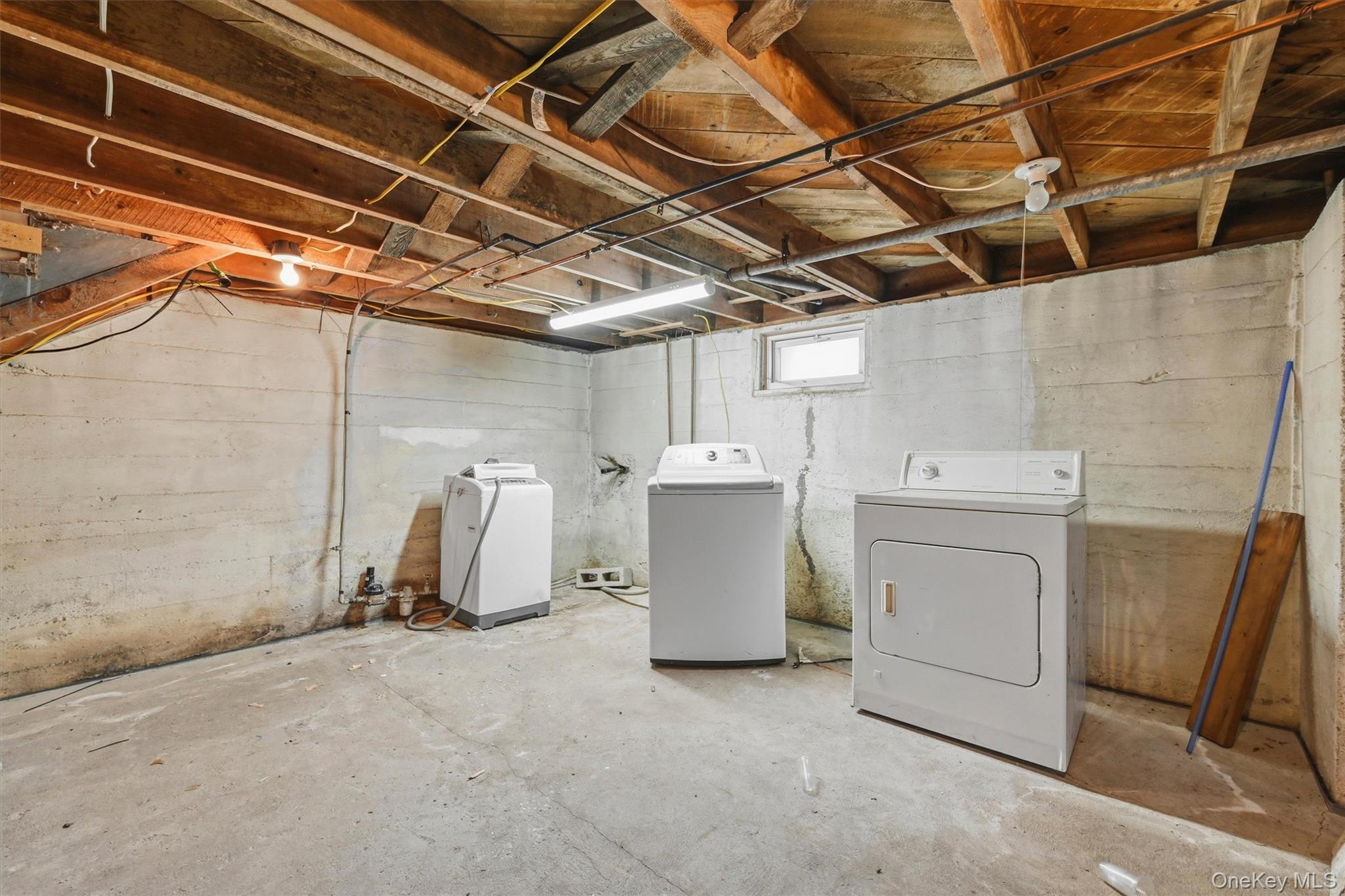 21 Hillside Avenue – For Sale photo 24