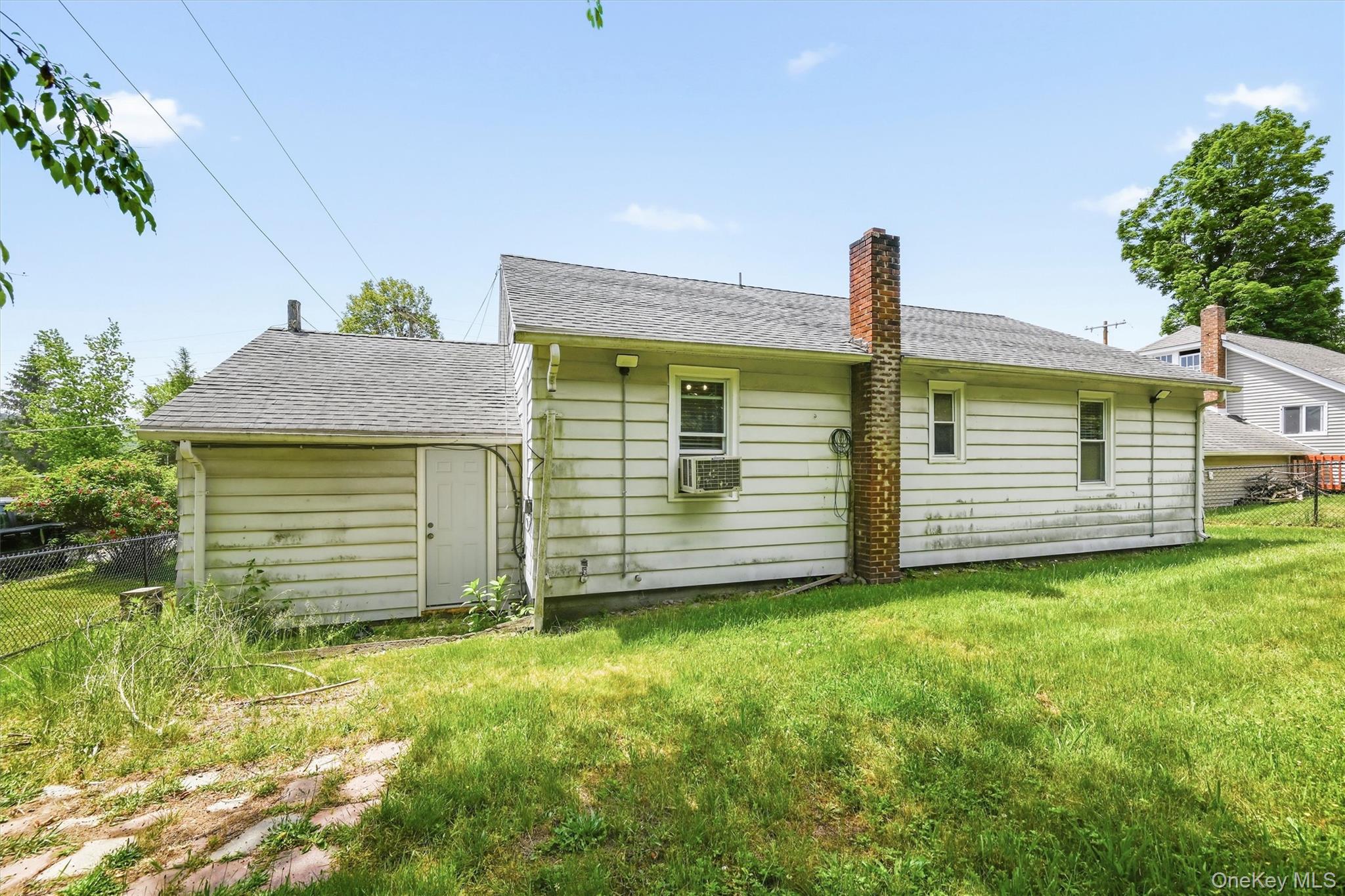 21 Hillside Avenue – For Sale photo 27