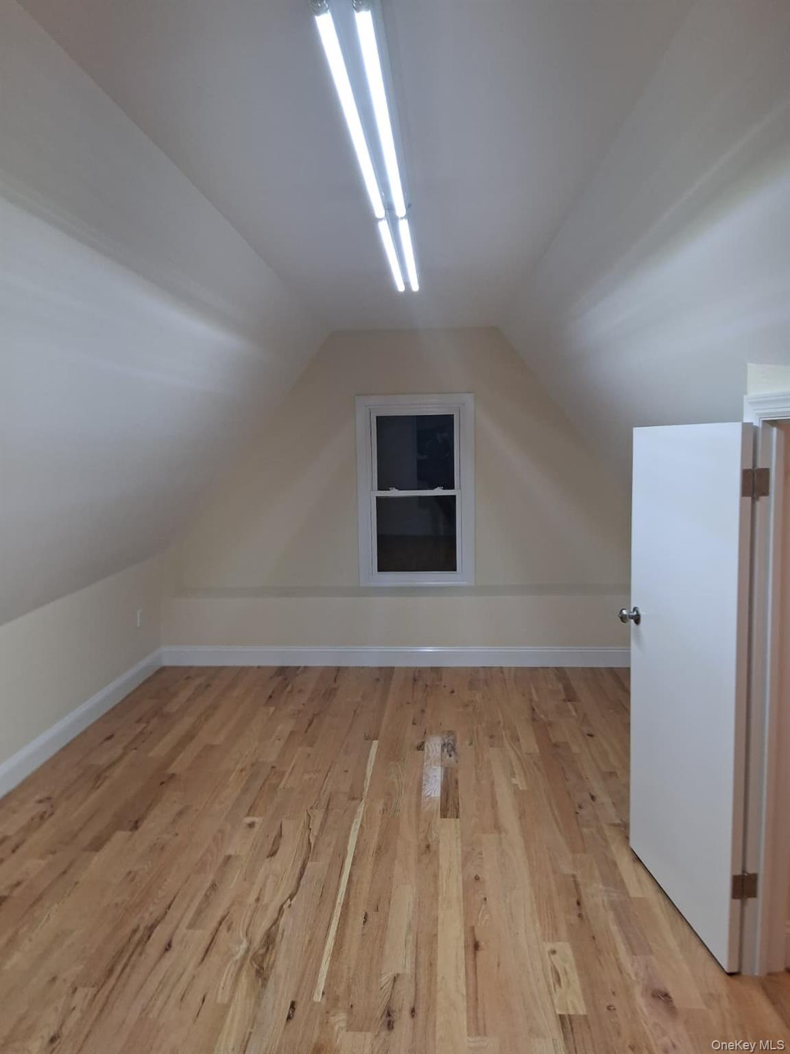 601 E 226th Street – For Sale photo 4