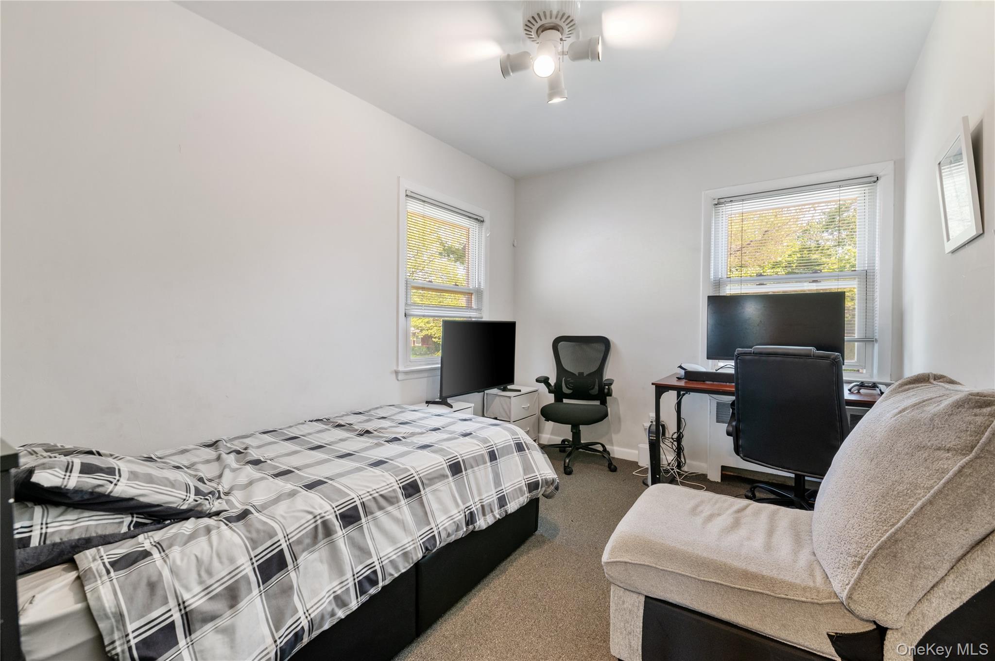 842 Fiske Street – For Sale photo 18