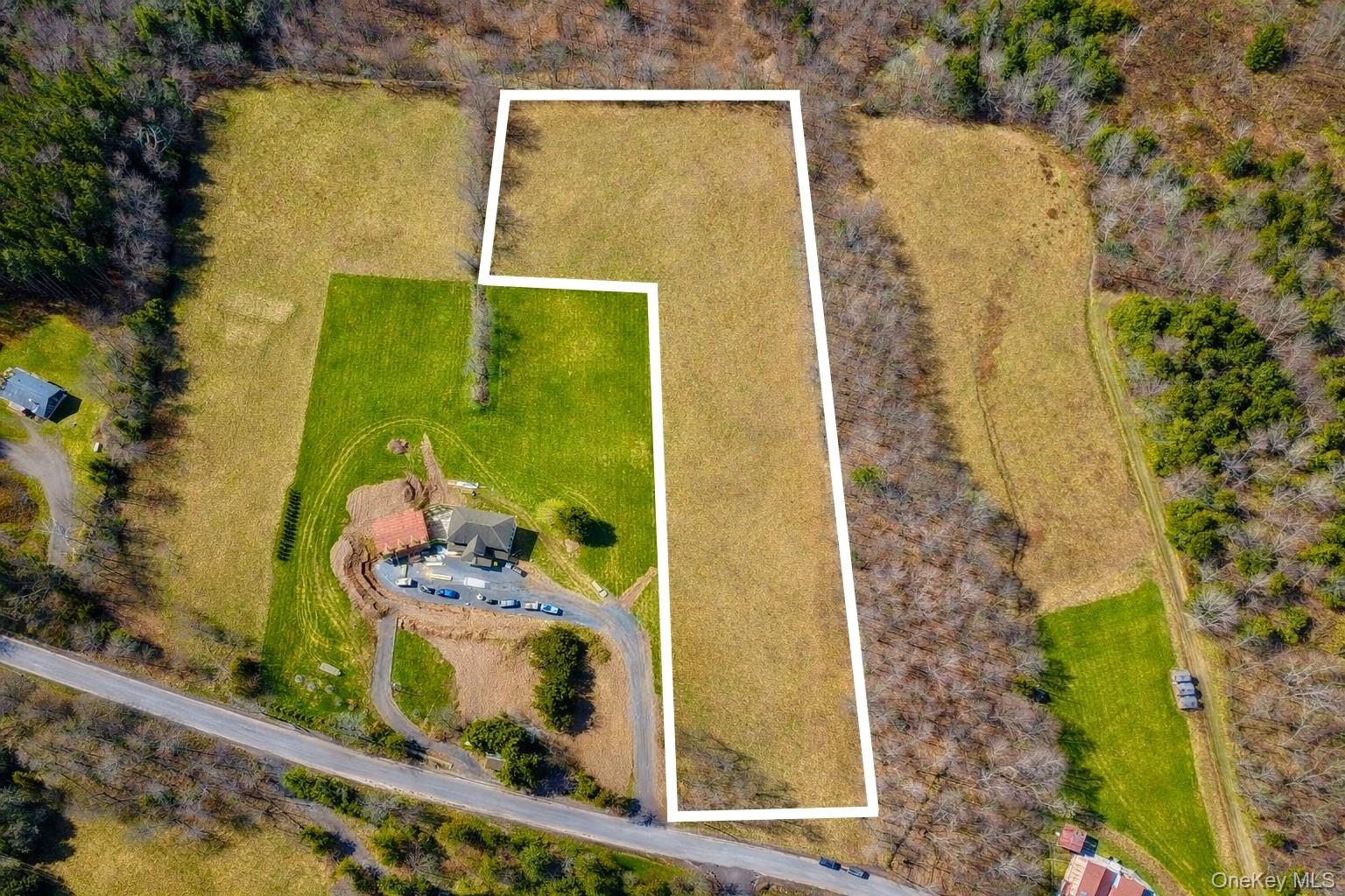 Hogg Mountain – For Sale photo 11