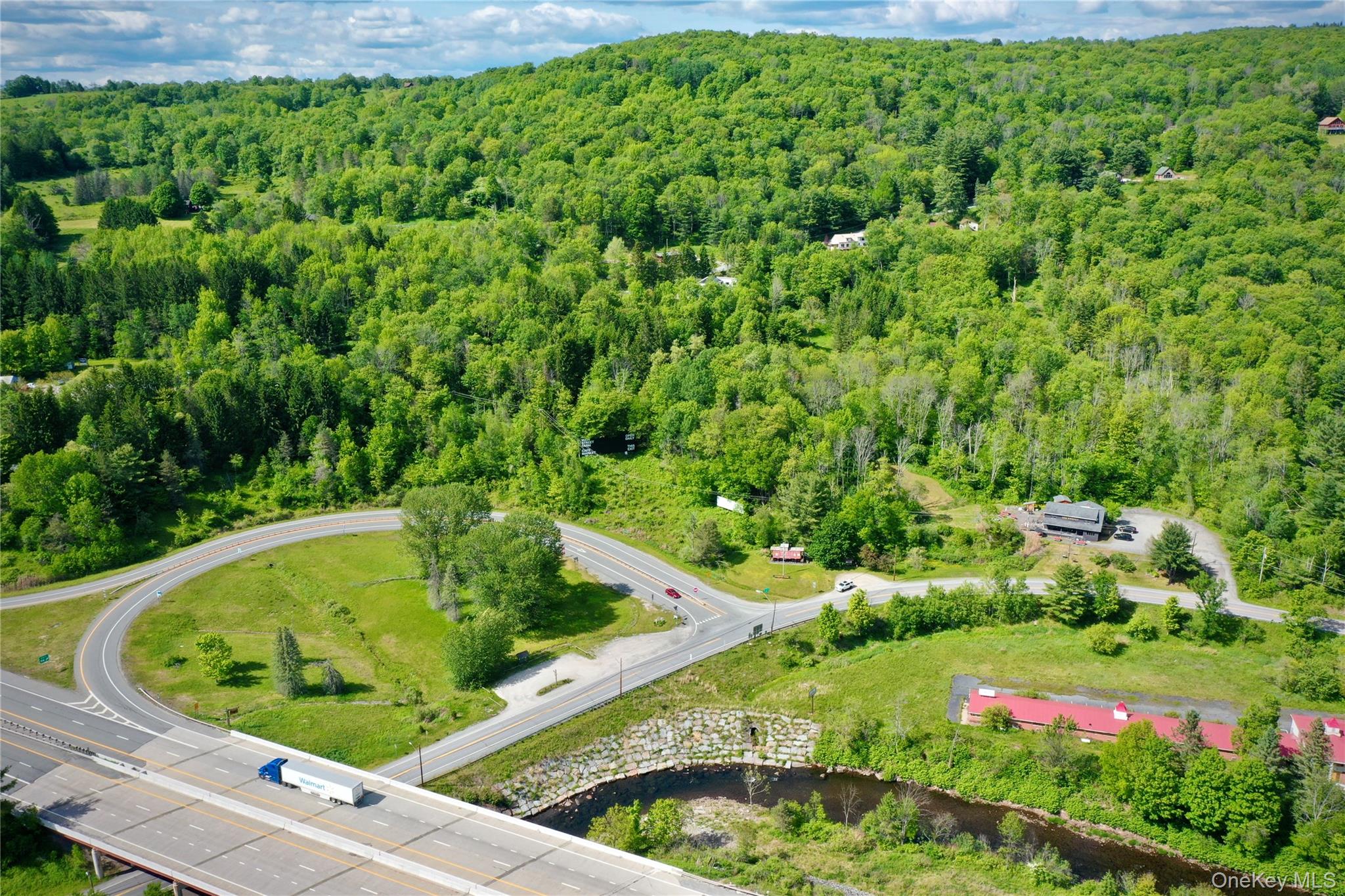 87 Debruce Road – For Sale photo 4