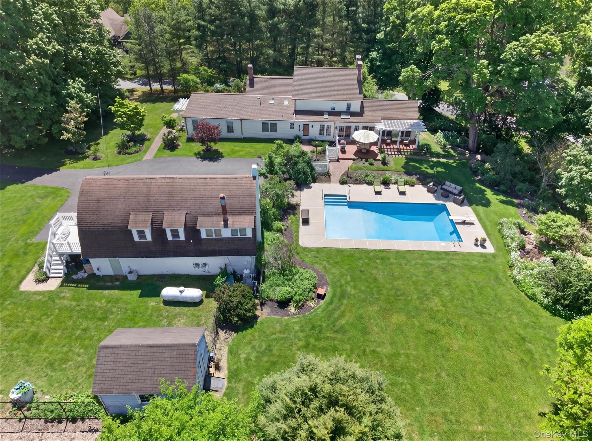 56 Jones Road – For Sale photo 4