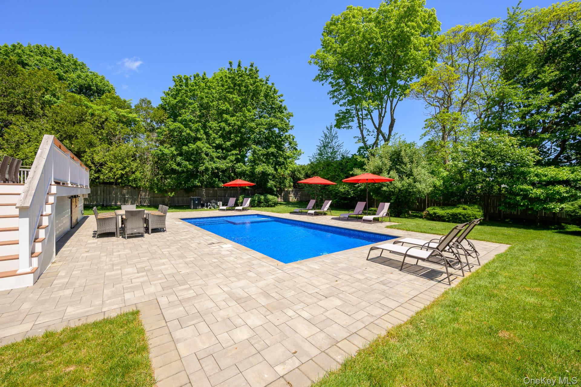9 Walker Court – For Sale photo 3