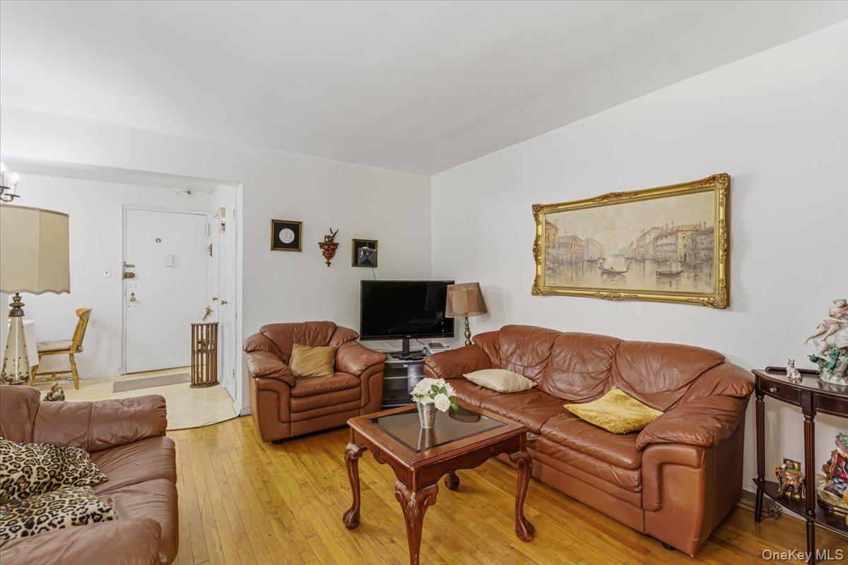 9910 60th Avenue, Unit 2B photo 12
