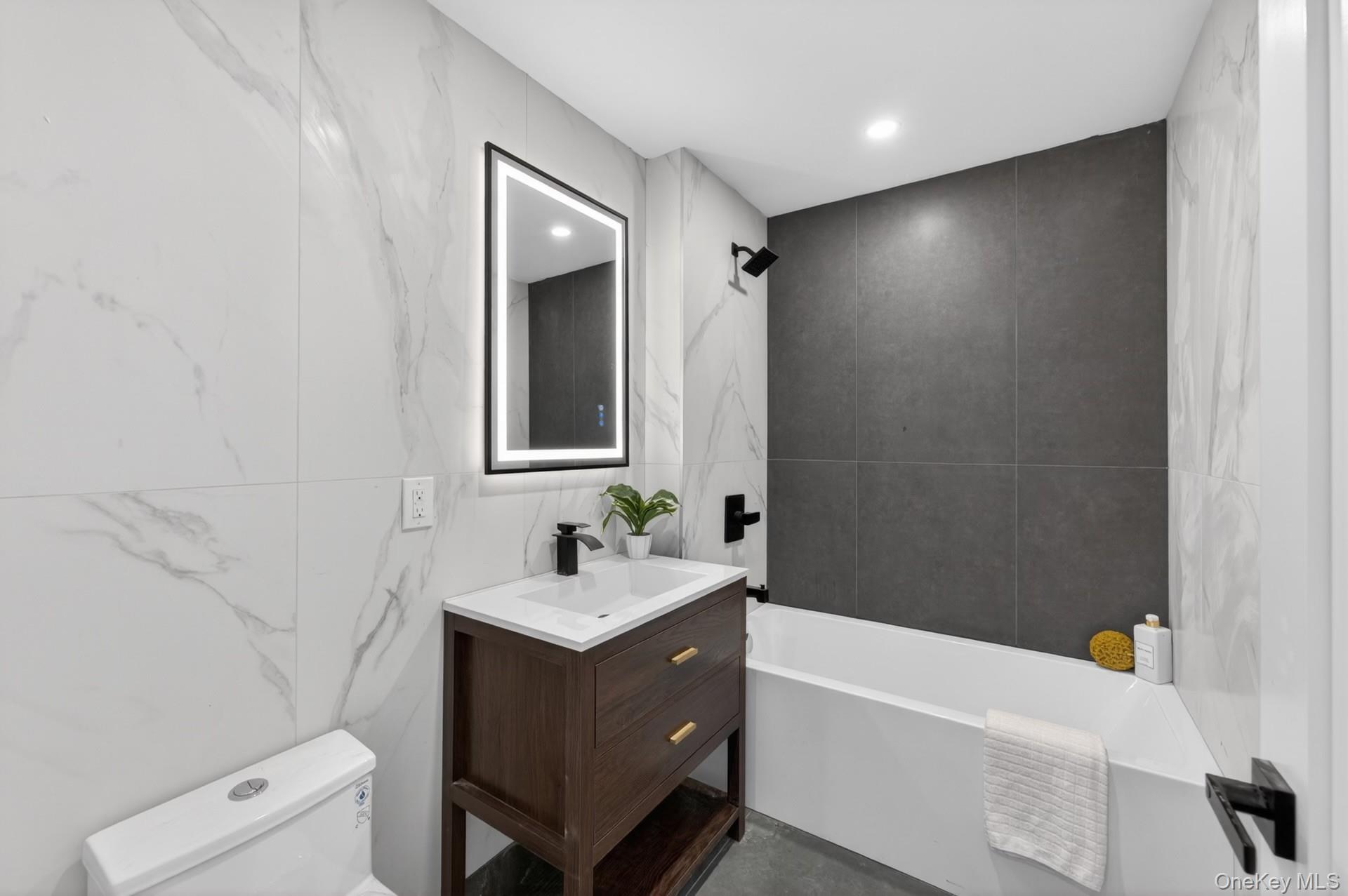 31-65 14th Street, Unit 3F photo 6