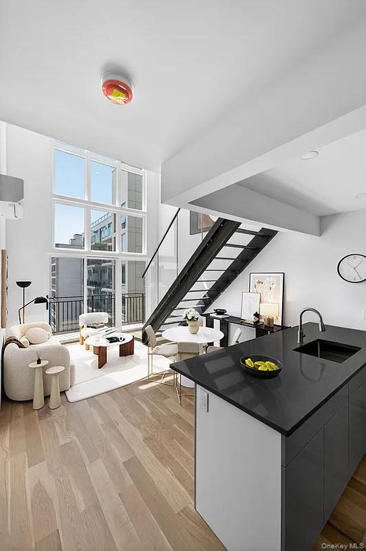 31-65 14th Street, Unit PHB photo 3