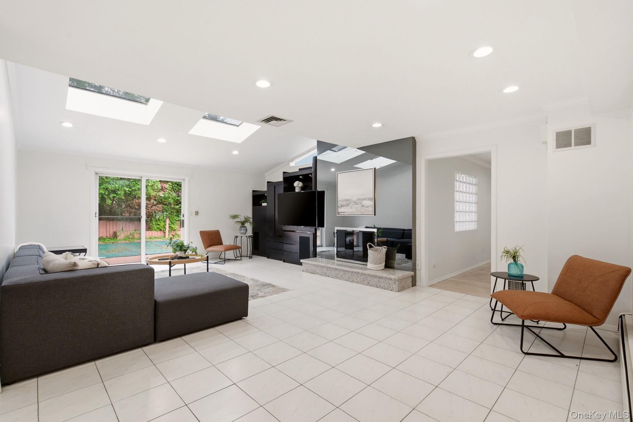 74 Rockland Drive – For Sale photo 11