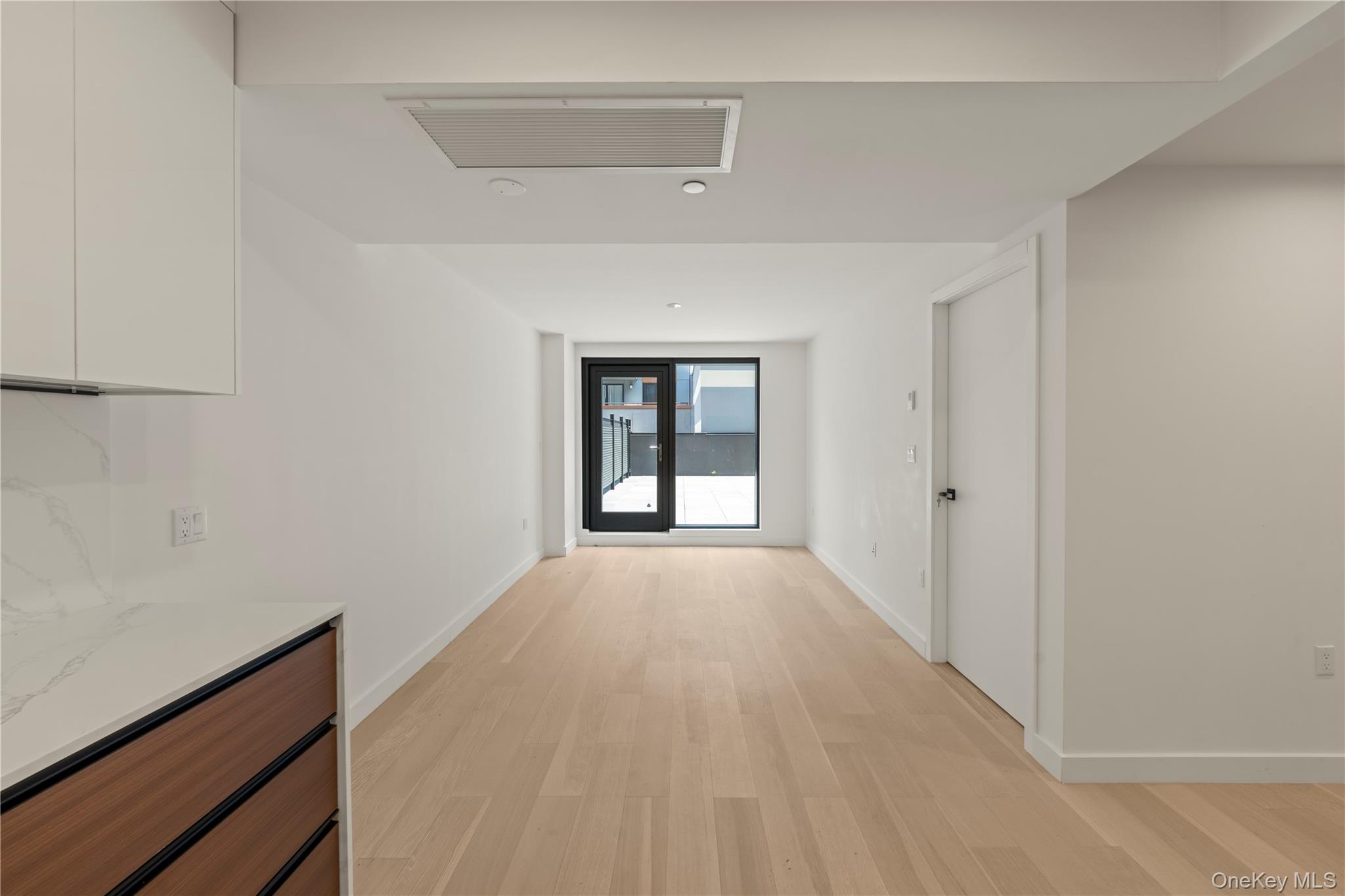 144-49 Northern Boulevard, Unit 226 photo 10