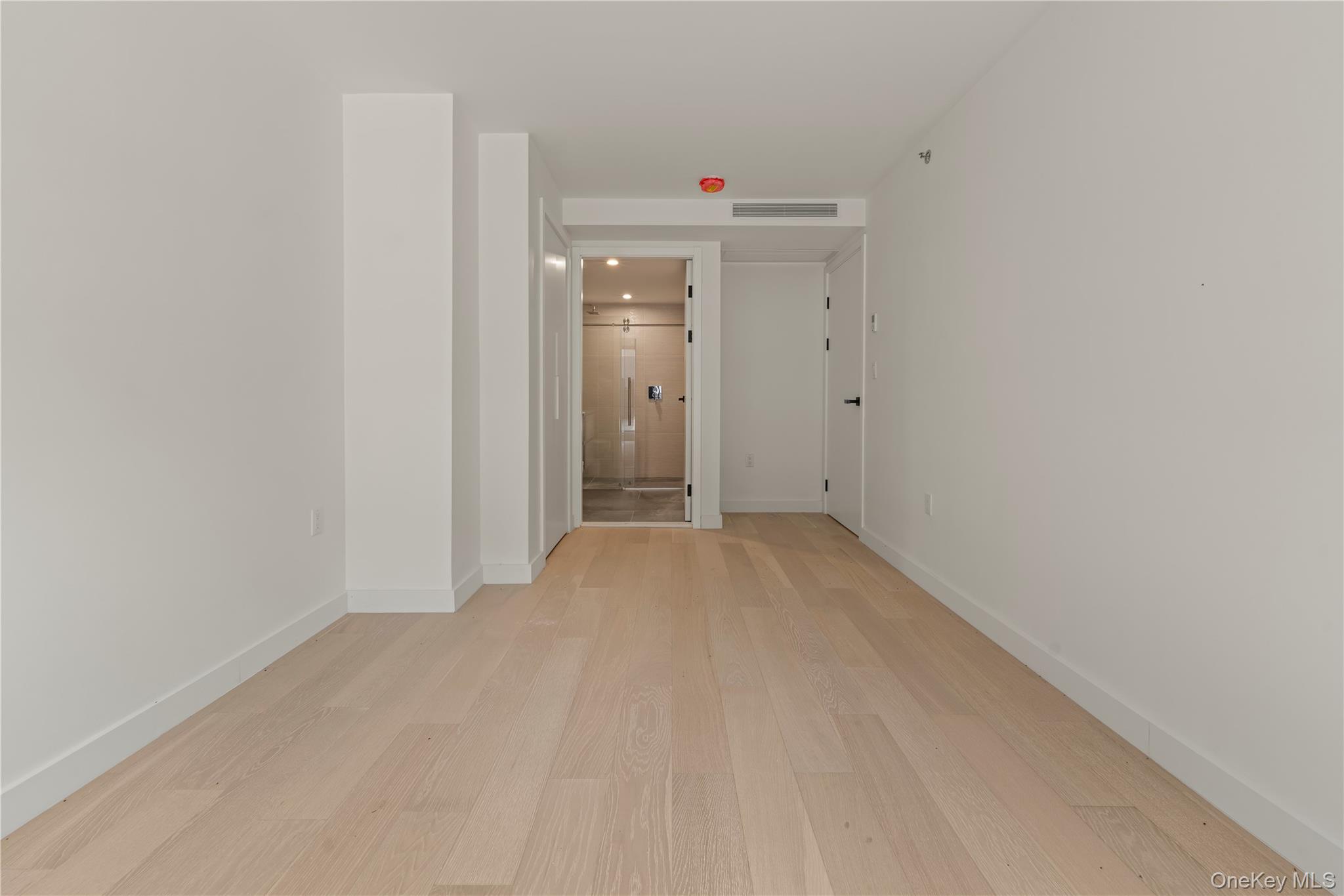 144-49 Northern Boulevard, Unit 325 photo 13