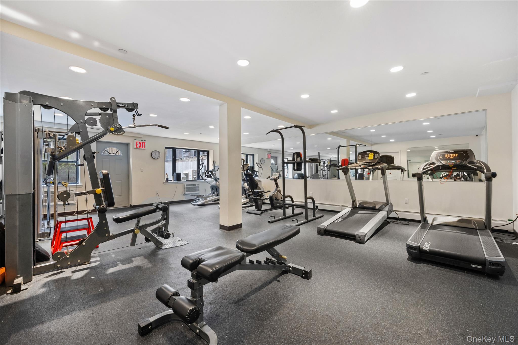 456 W 167th Street, Unit 6G photo 17