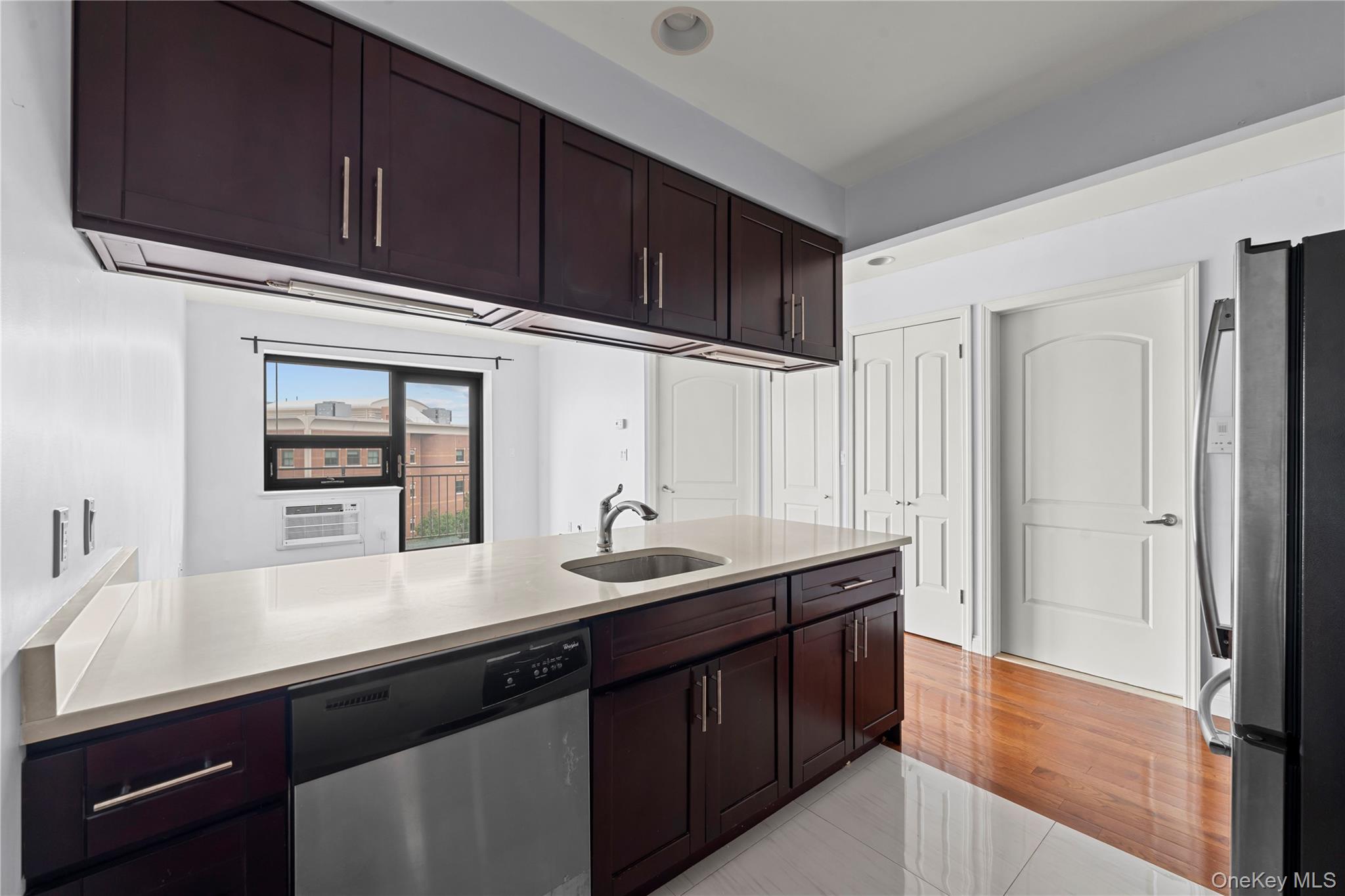 456 W 167th Street, Unit 6G photo 8
