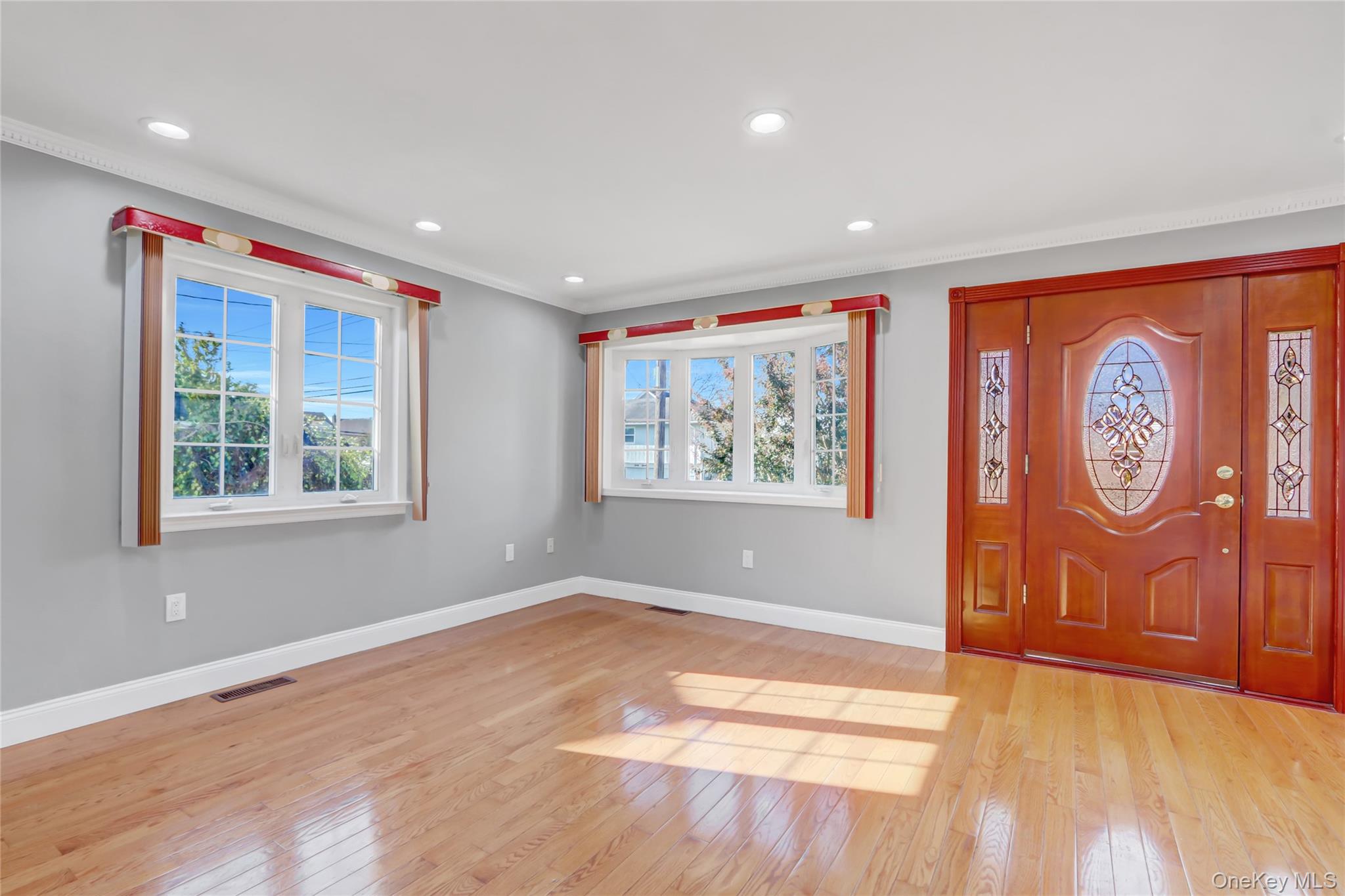 32 3rd Avenue – For Sale photo 8