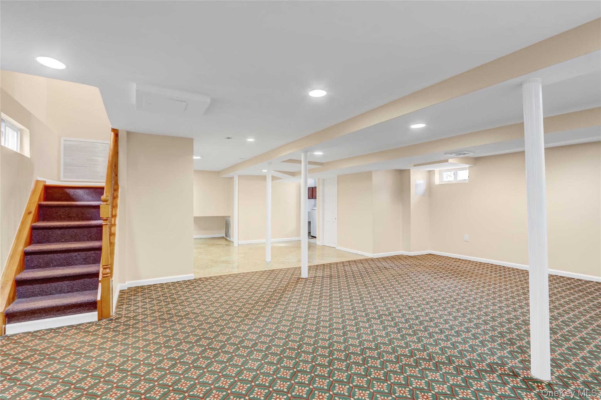 32 3rd Avenue – For Sale photo 23