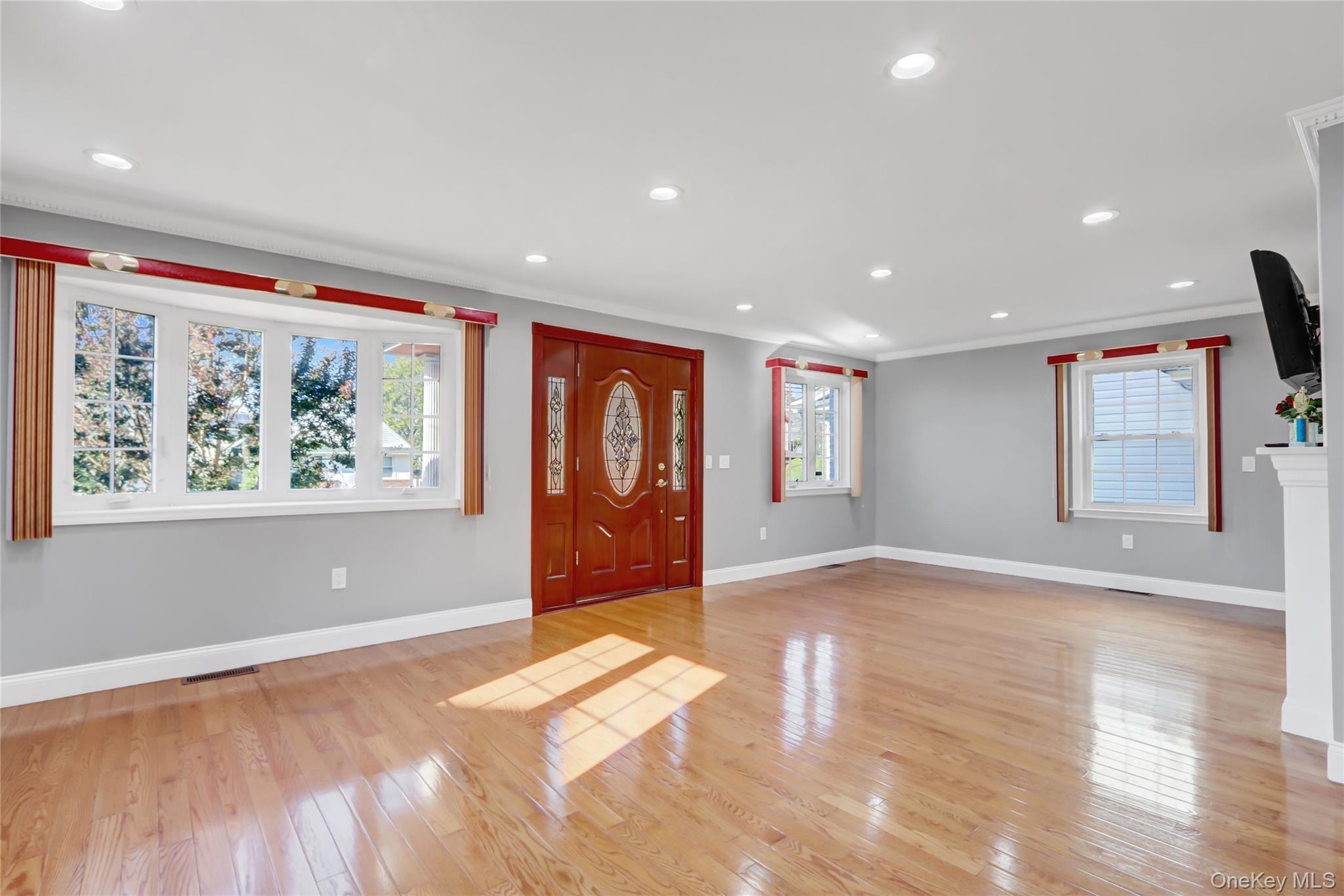 32 3rd Avenue – For Sale photo 7