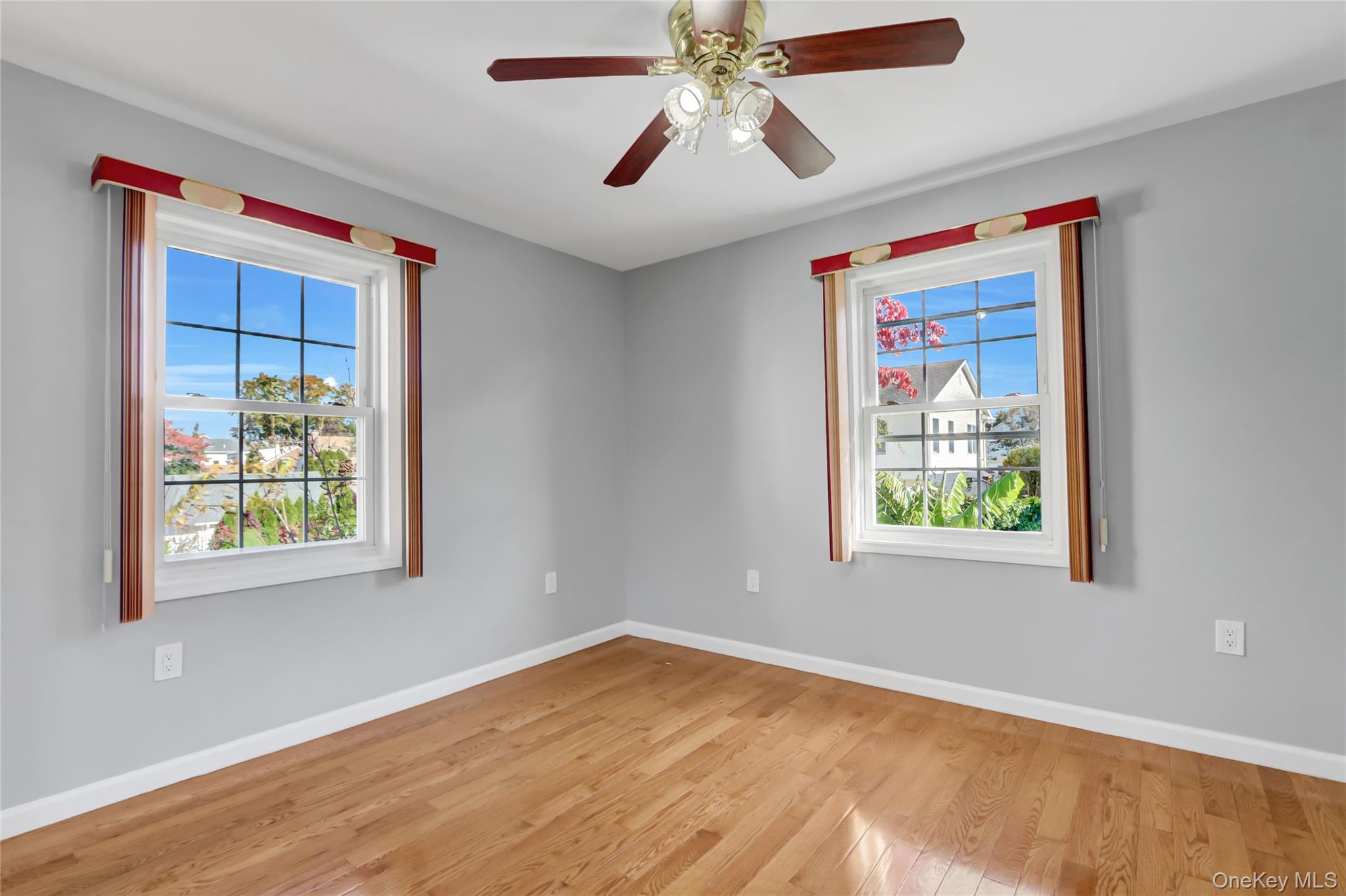 32 3rd Avenue – For Sale photo 22
