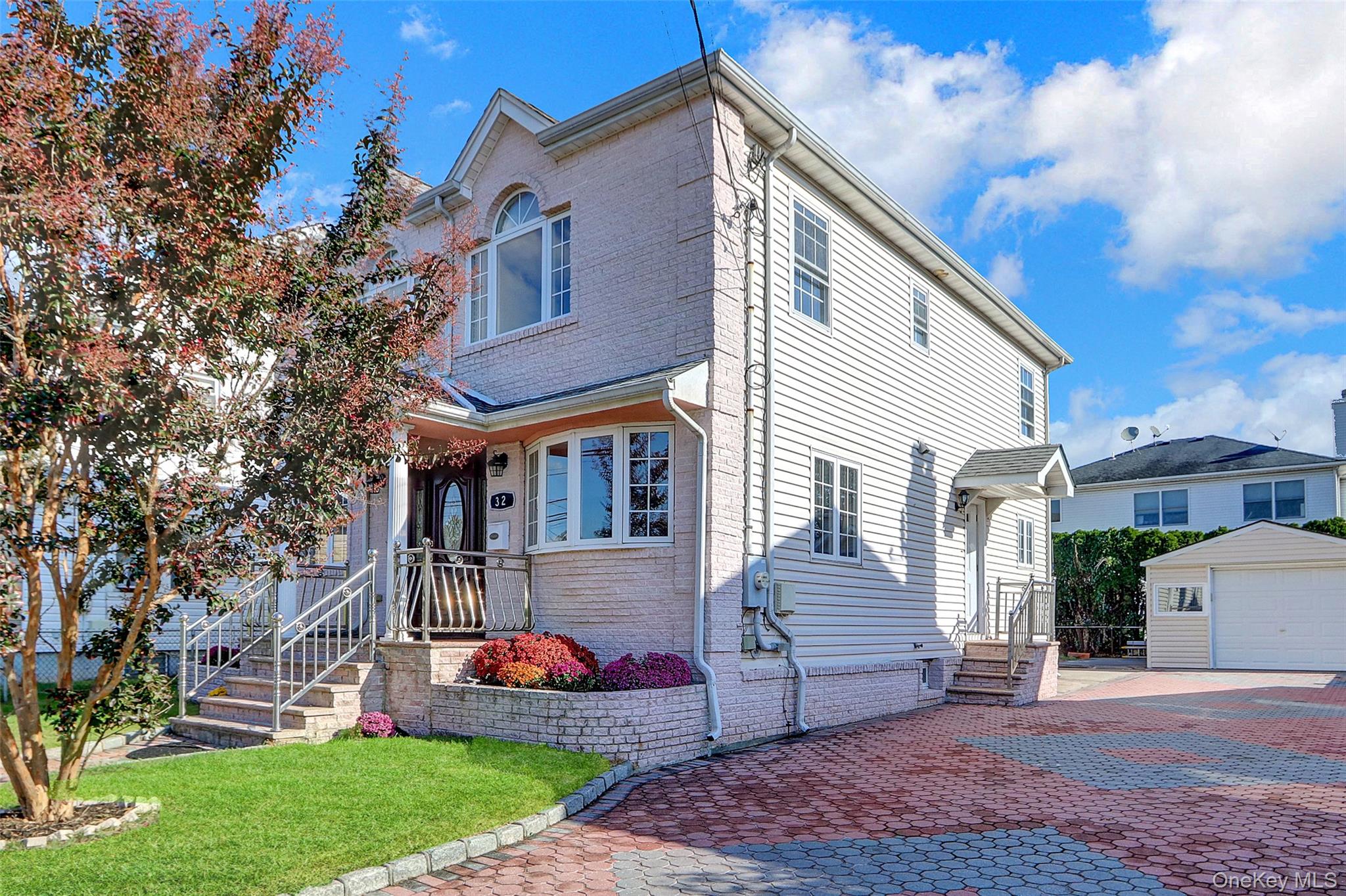 32 3rd Avenue – For Sale photo 29