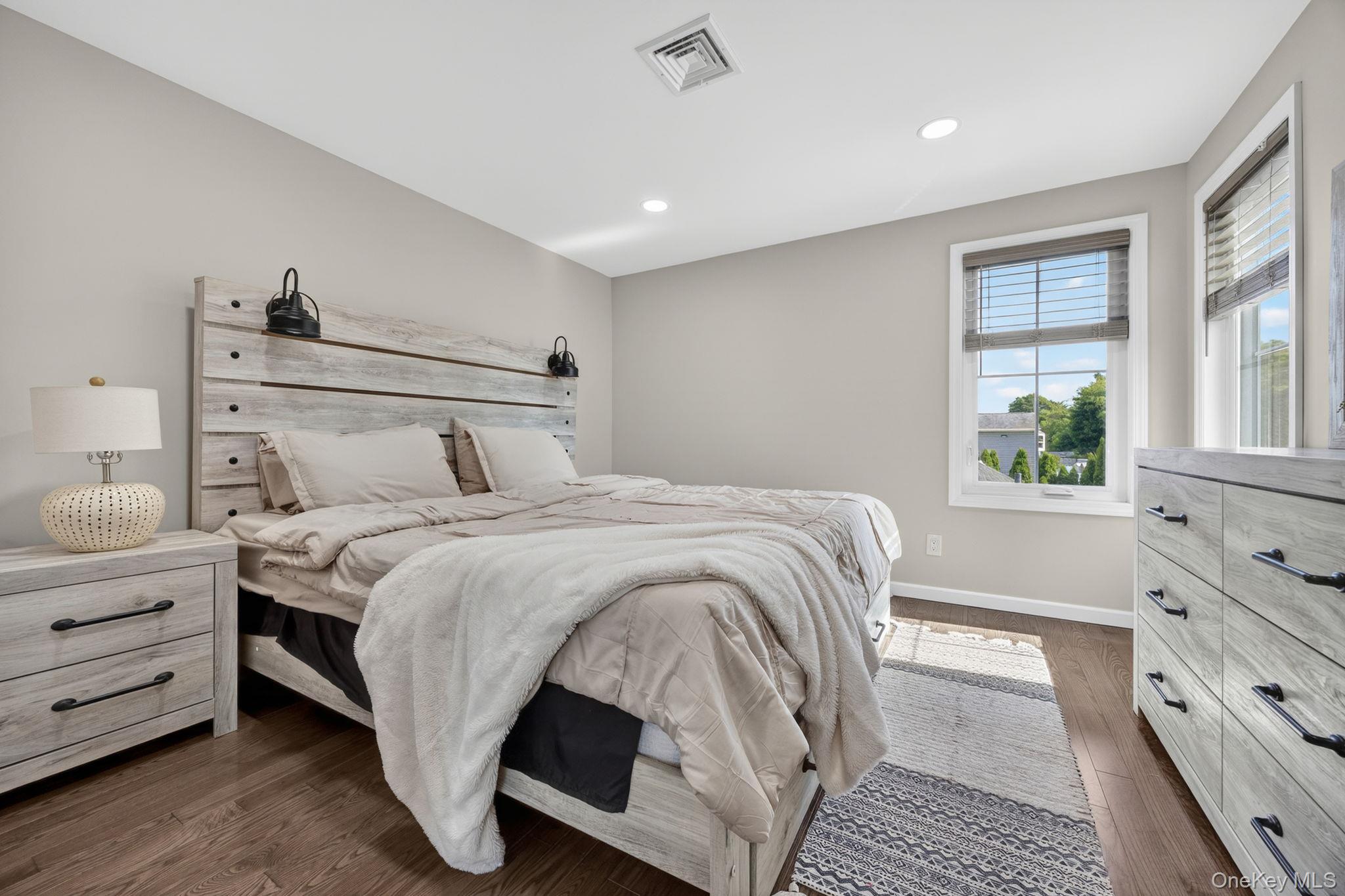 99 Kuhl Avenue – For Sale photo 19
