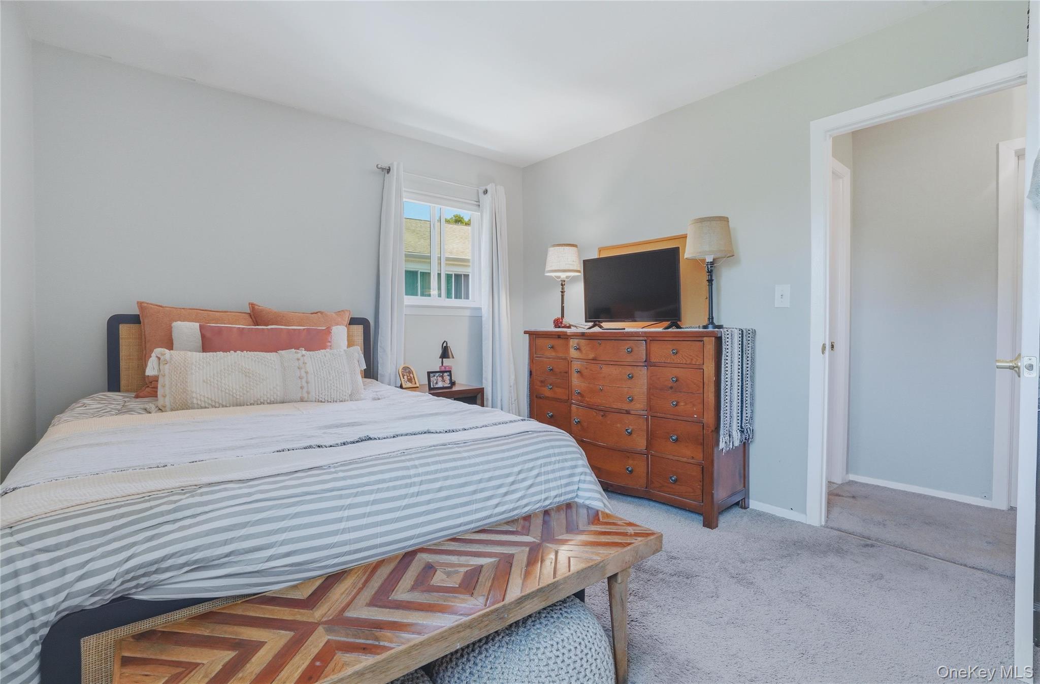 90 Osborne Hill Road, Unit B14 photo 14