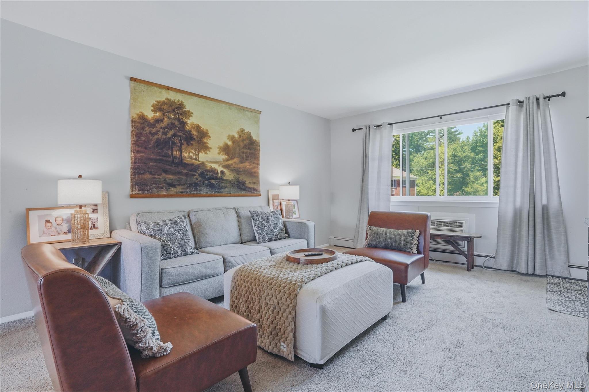 90 Osborne Hill Road, Unit B14 photo 5