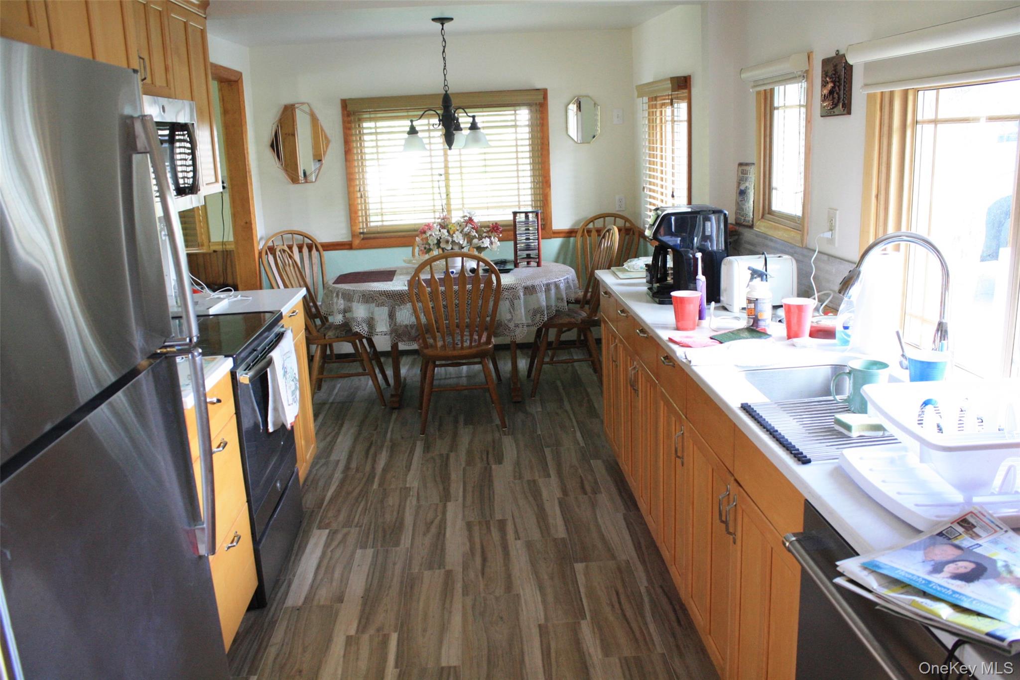 296 Lakeshore Drive E – For Sale photo 8