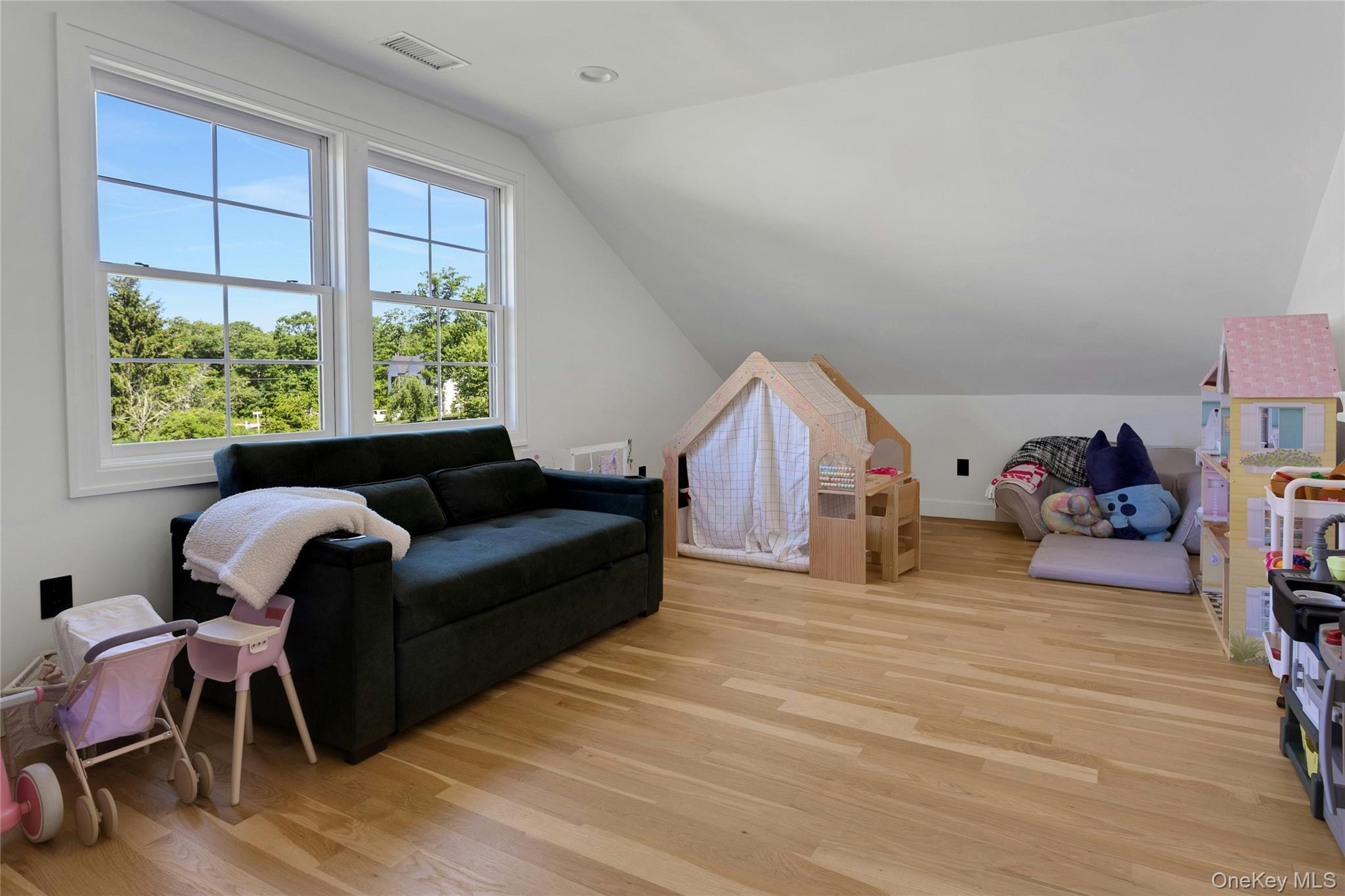 20 Sophia Lane – For Sale photo 20