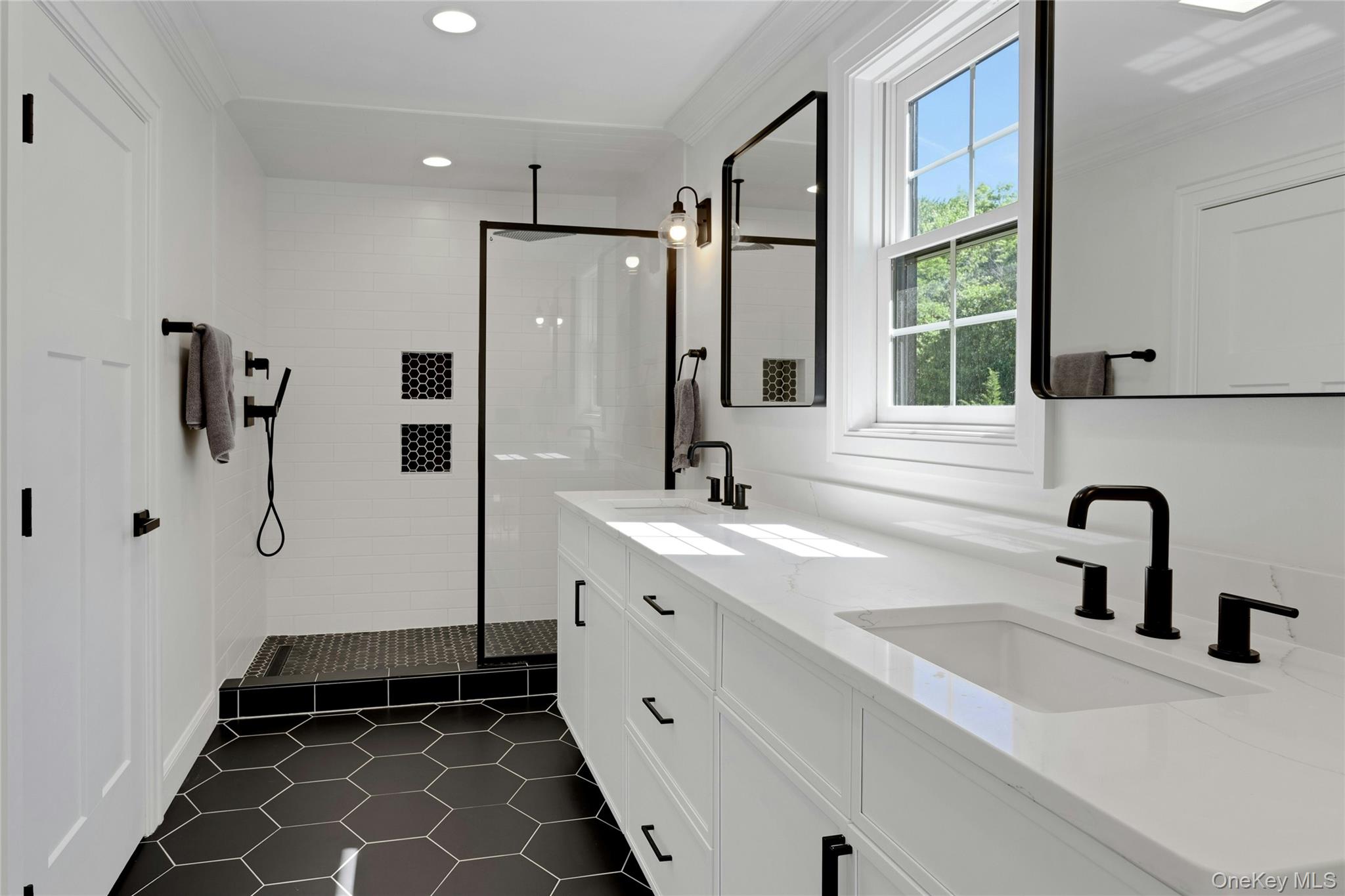 20 Sophia Lane – For Sale photo 23