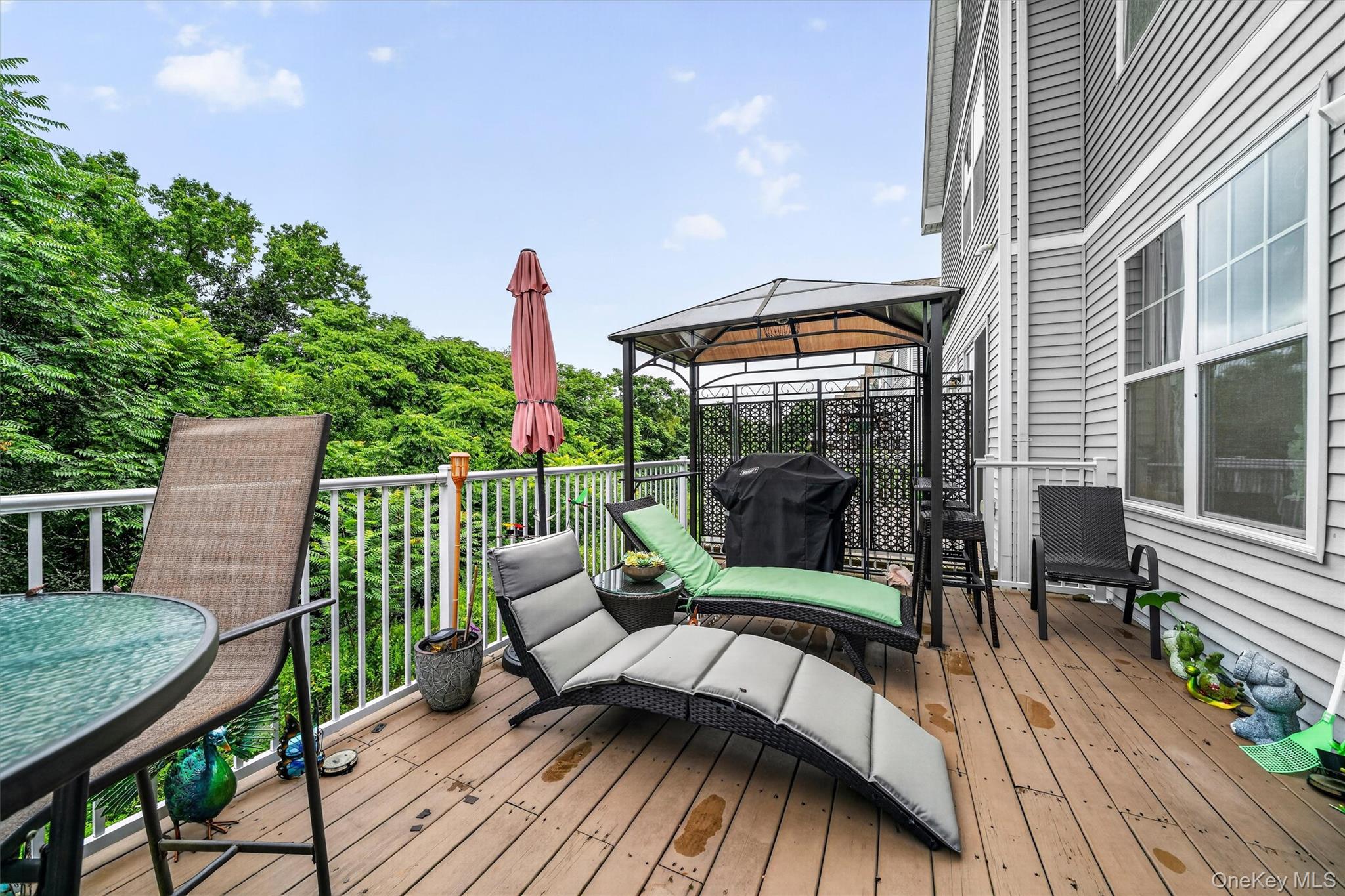 93 Meadow View Drive – For Sale photo 36
