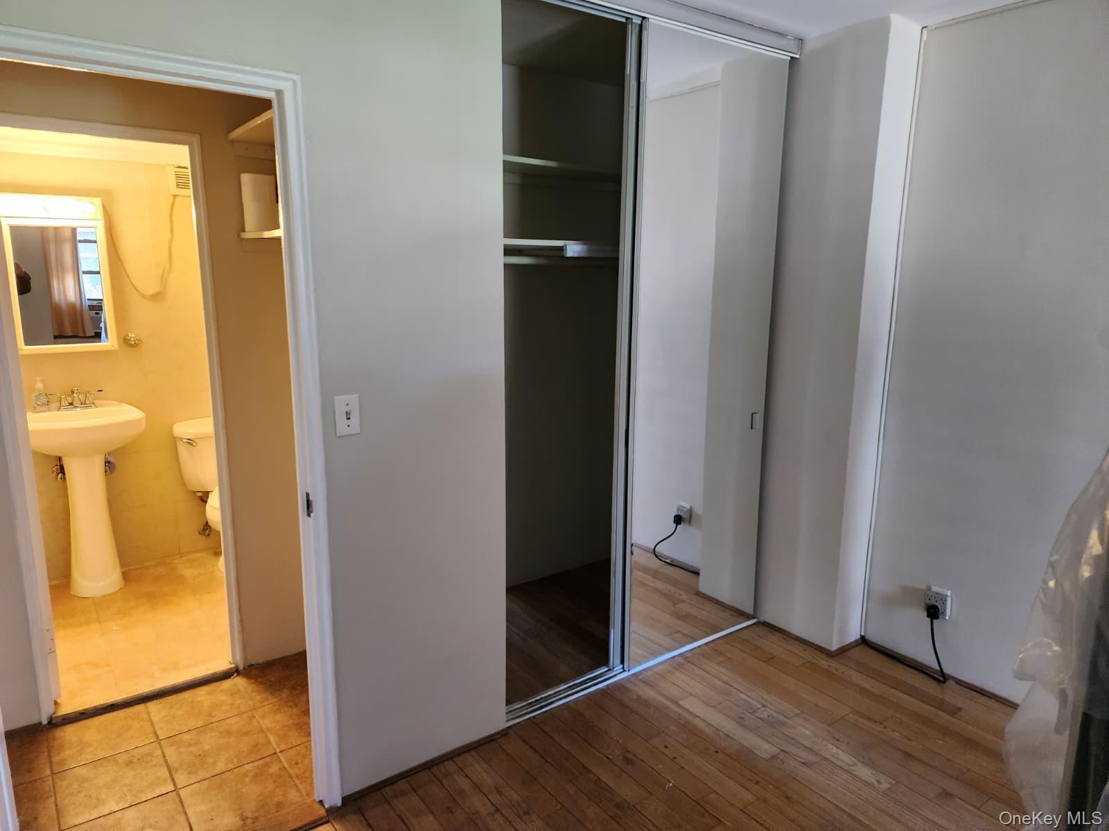 61-45 98th Street, Unit 4B photo 6