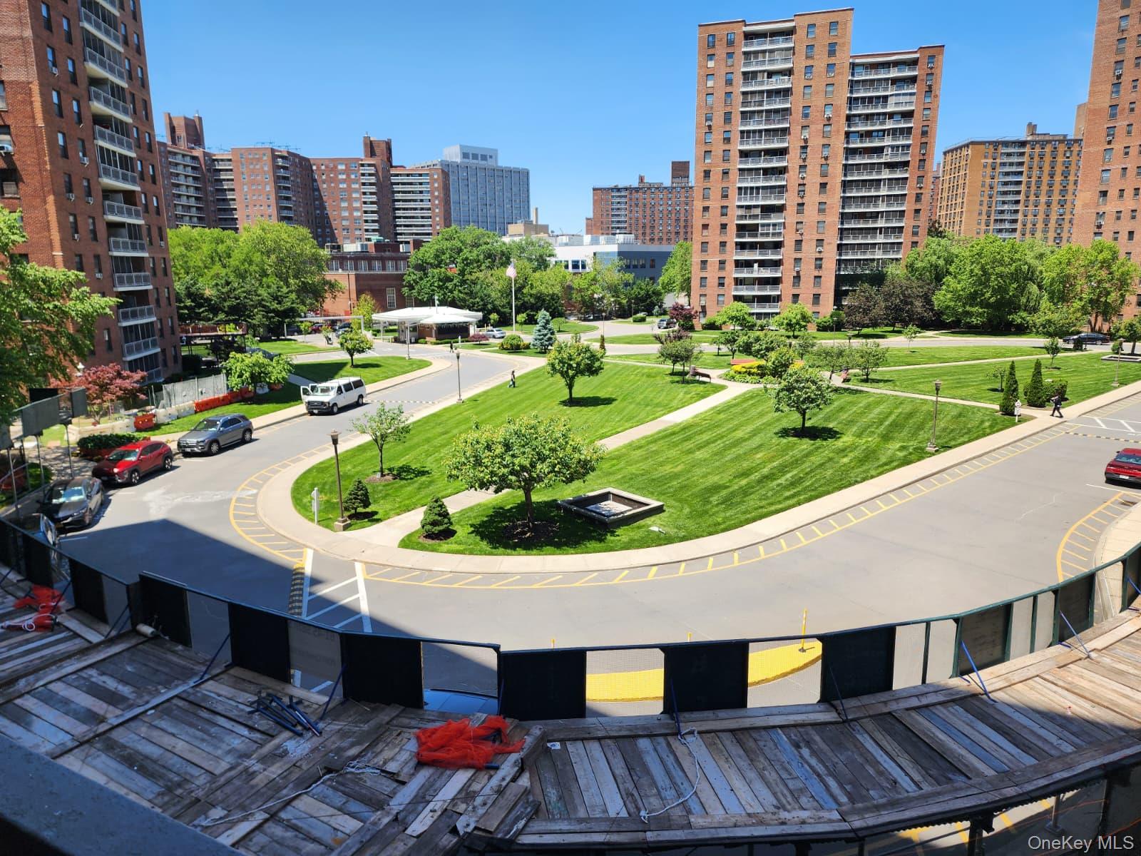 61-45 98th Street, Unit 4B photo 7