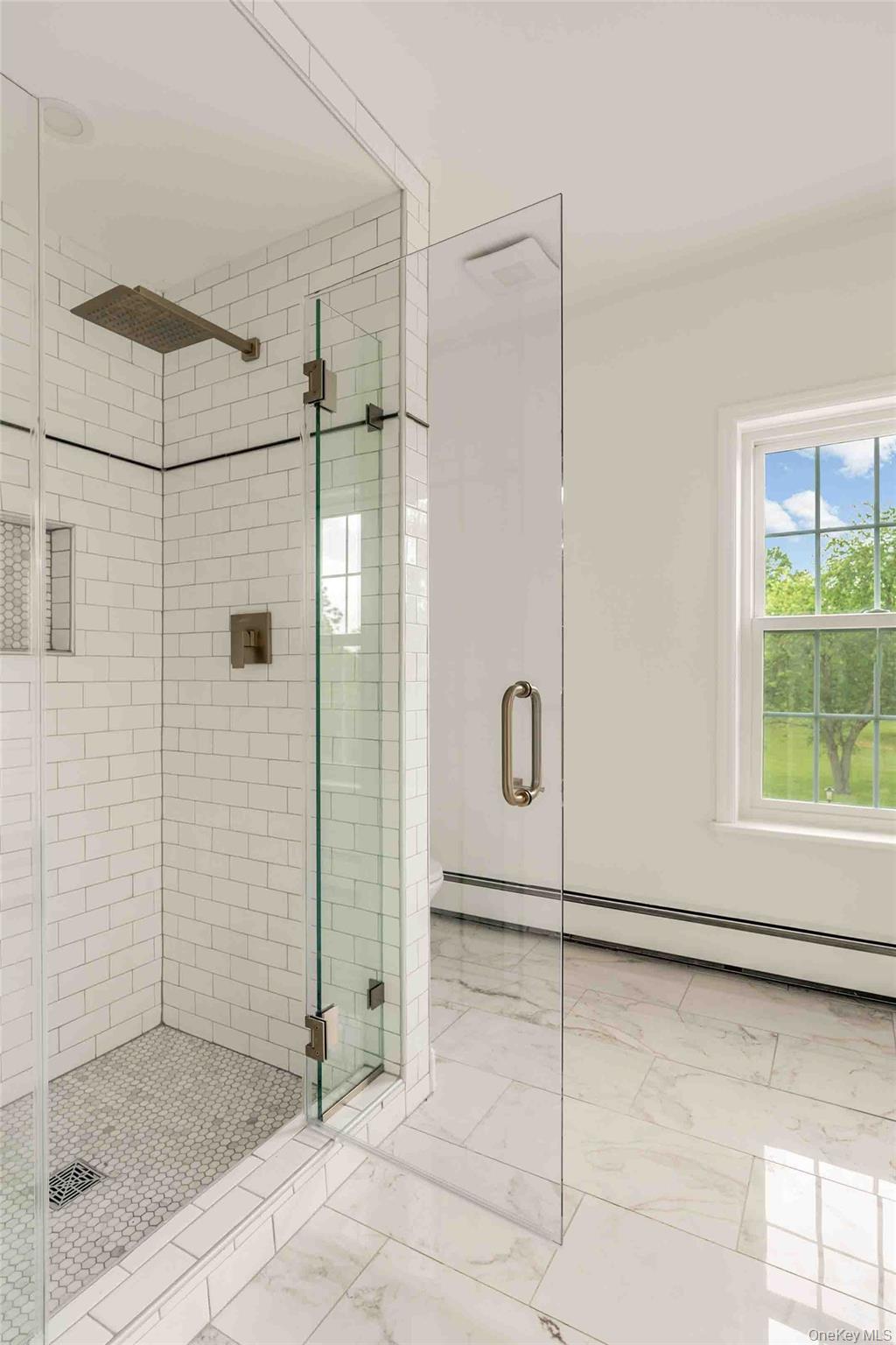 25 Glen Street – For Sale photo 30