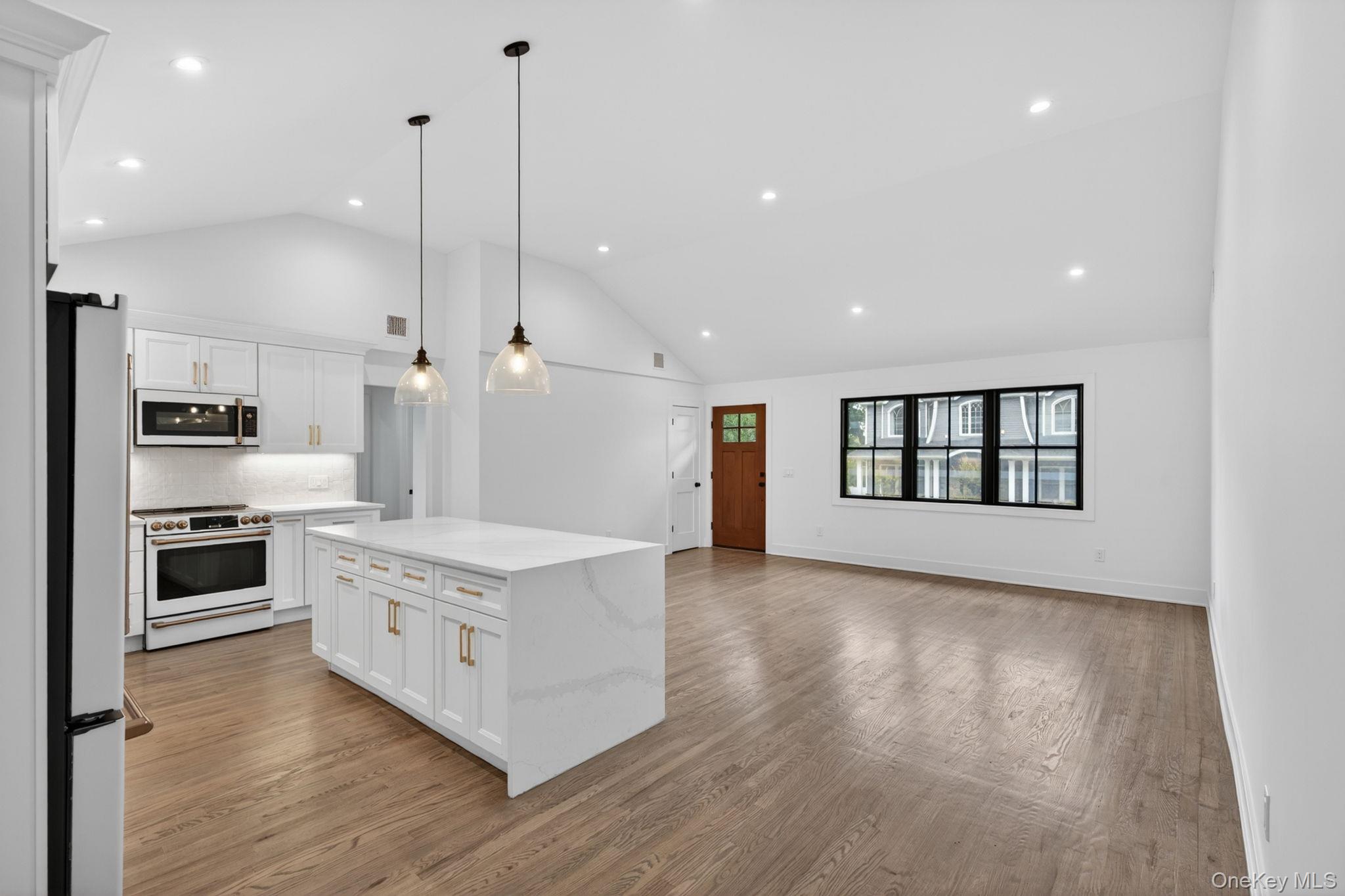 85 Kenneth Avenue – For Sale photo 7