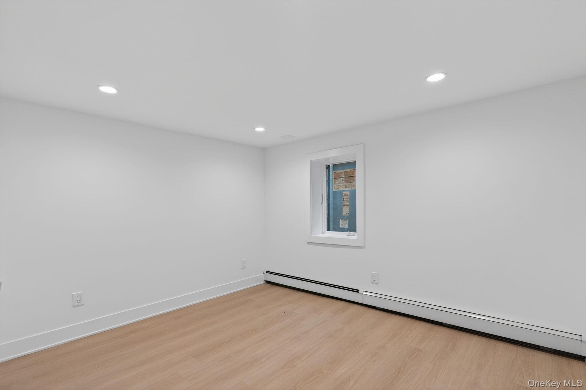 85 Kenneth Avenue – For Sale photo 25