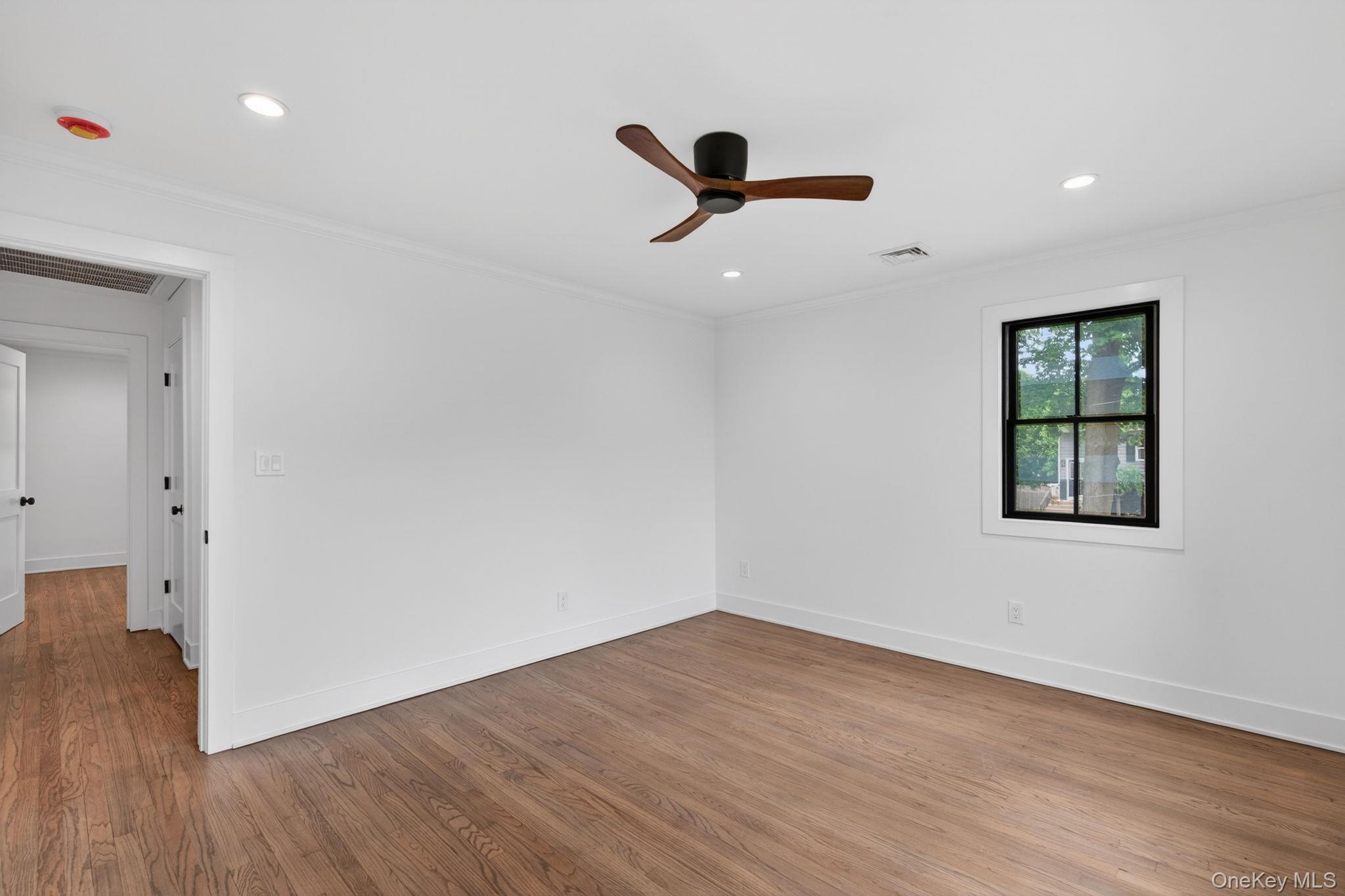 85 Kenneth Avenue – For Sale photo 16