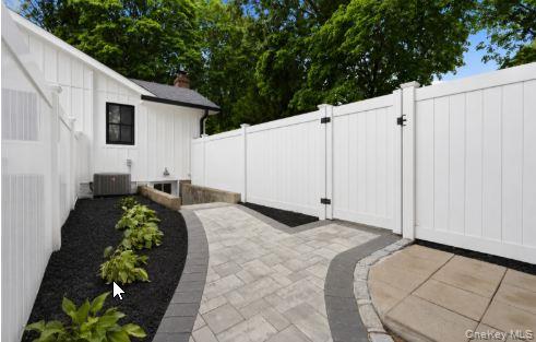 85 Kenneth Avenue – For Sale photo 40